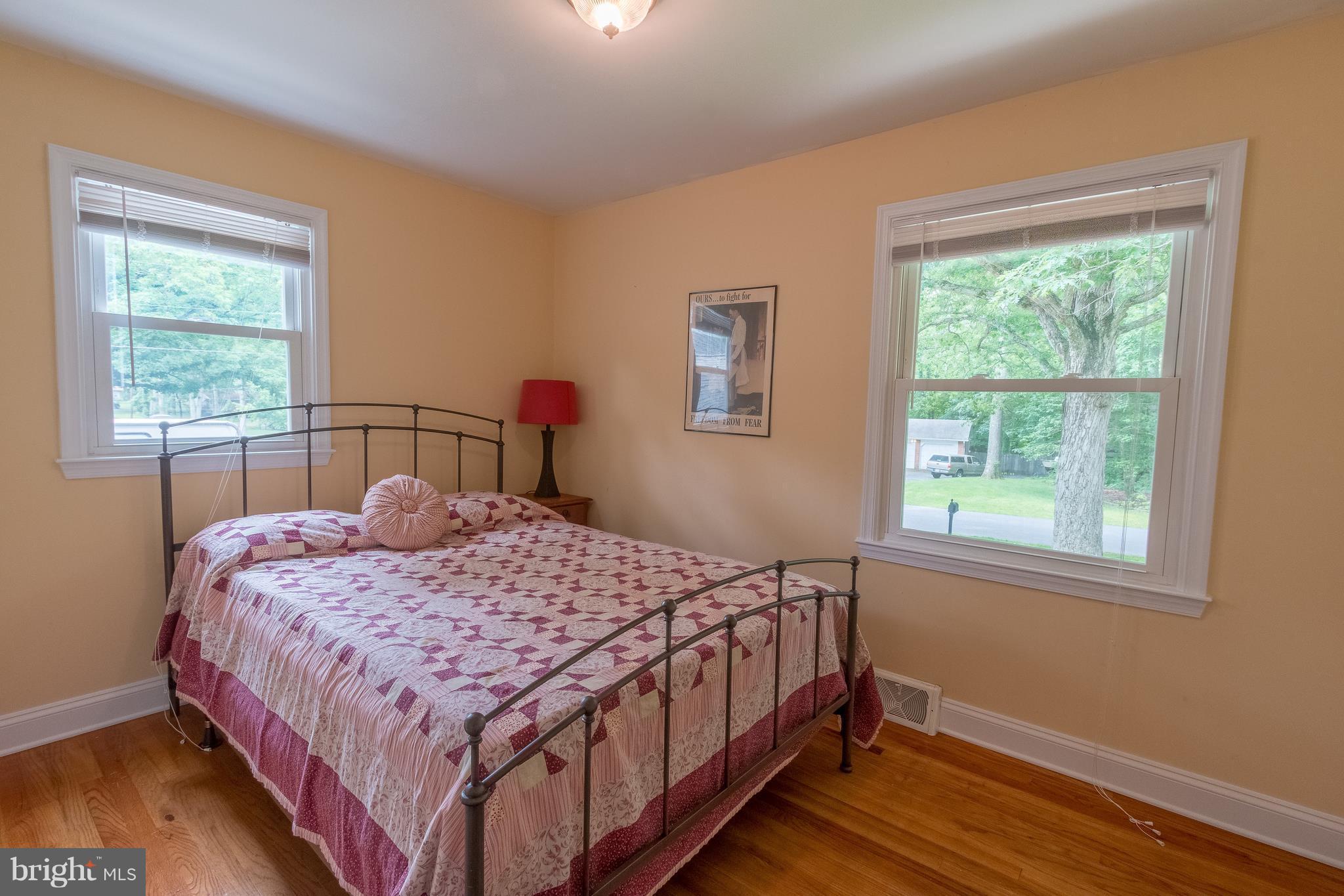 TOWN CREEK - Residential