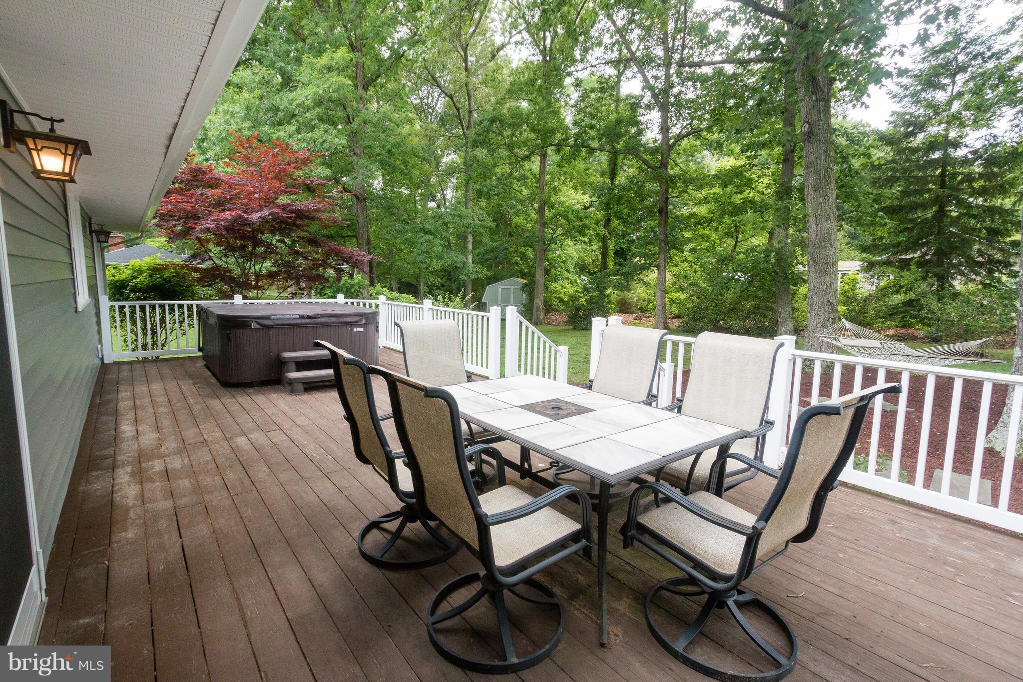 TOWN CREEK - Residential