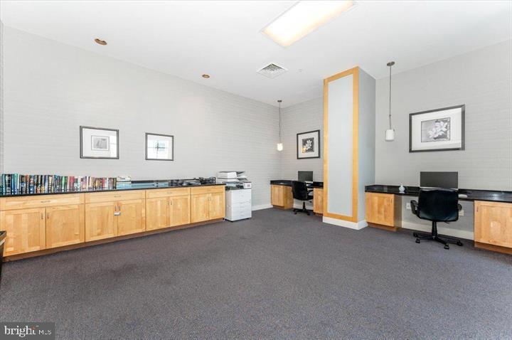 WATER STREET CONDOMINIUMS - Residential Lease