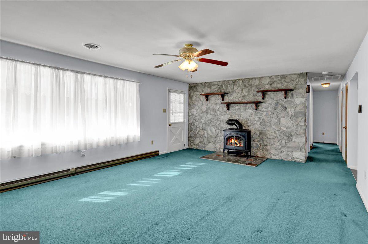 LONGSWAMP TWP - Residential