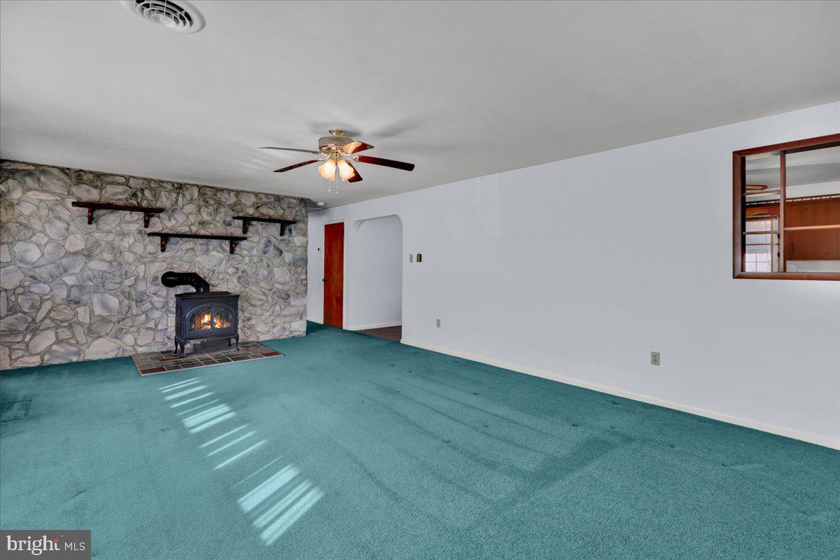 LONGSWAMP TWP - Residential