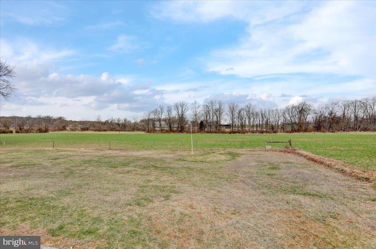 LONGSWAMP TWP - Residential