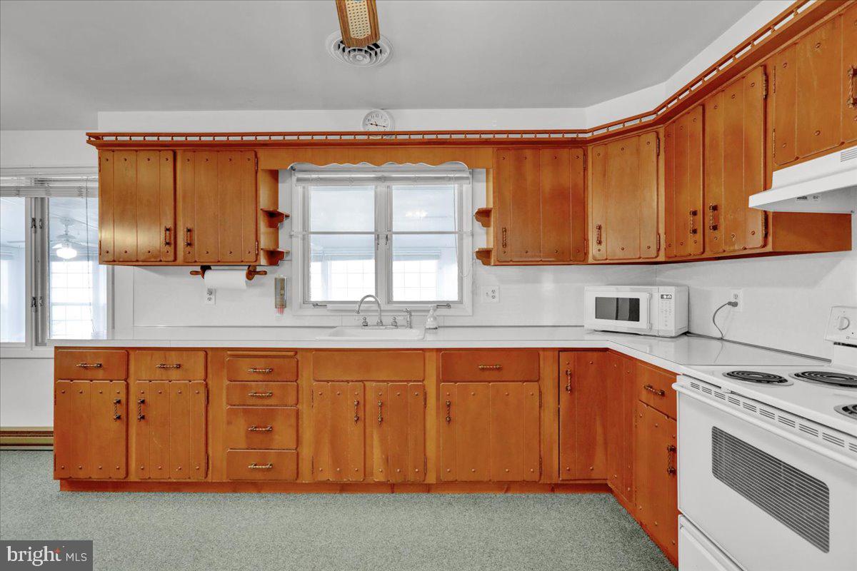 LONGSWAMP TWP - Residential