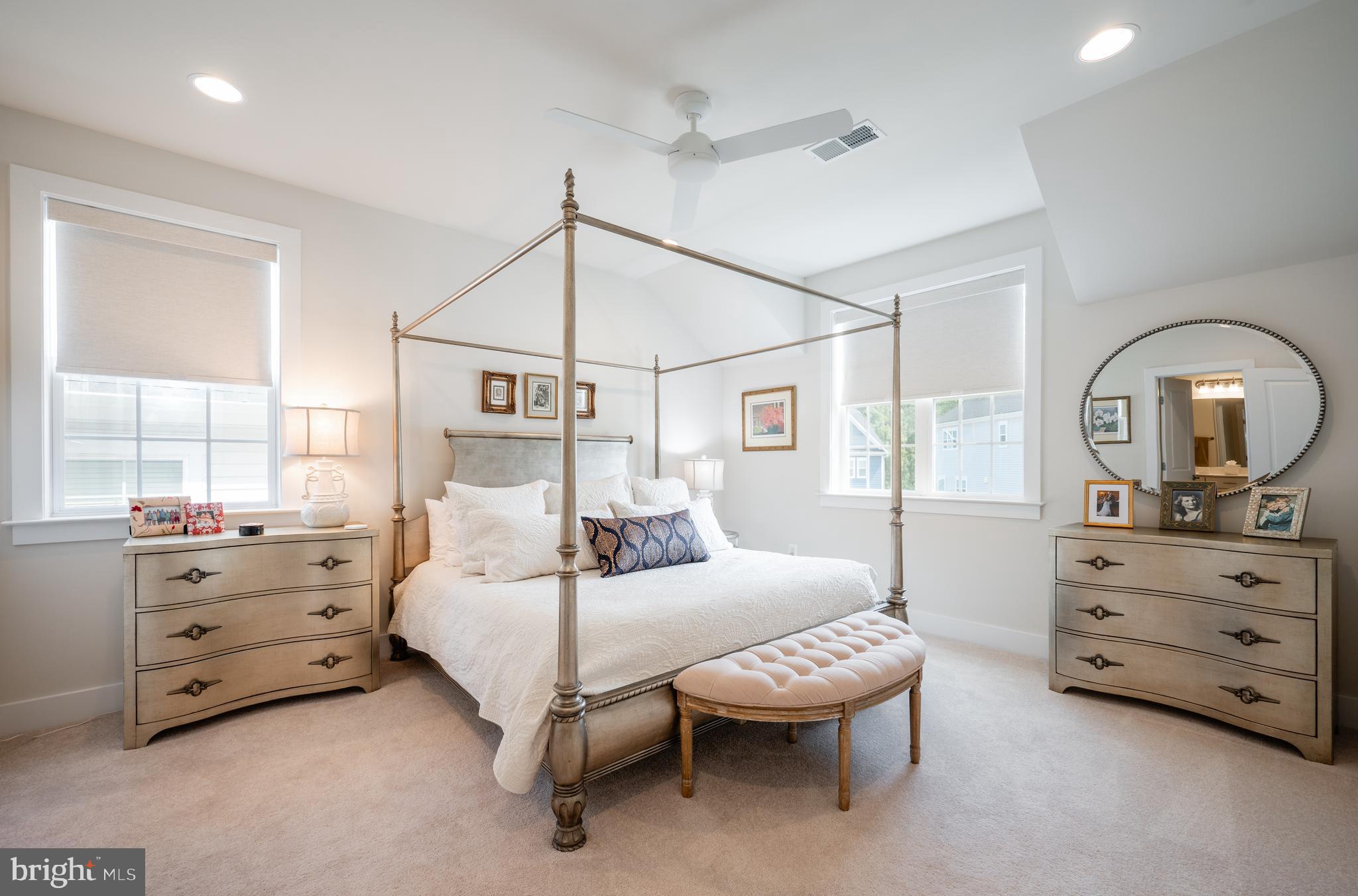 THE RESIDENCES AT MCCONNELL MANOR - Residential