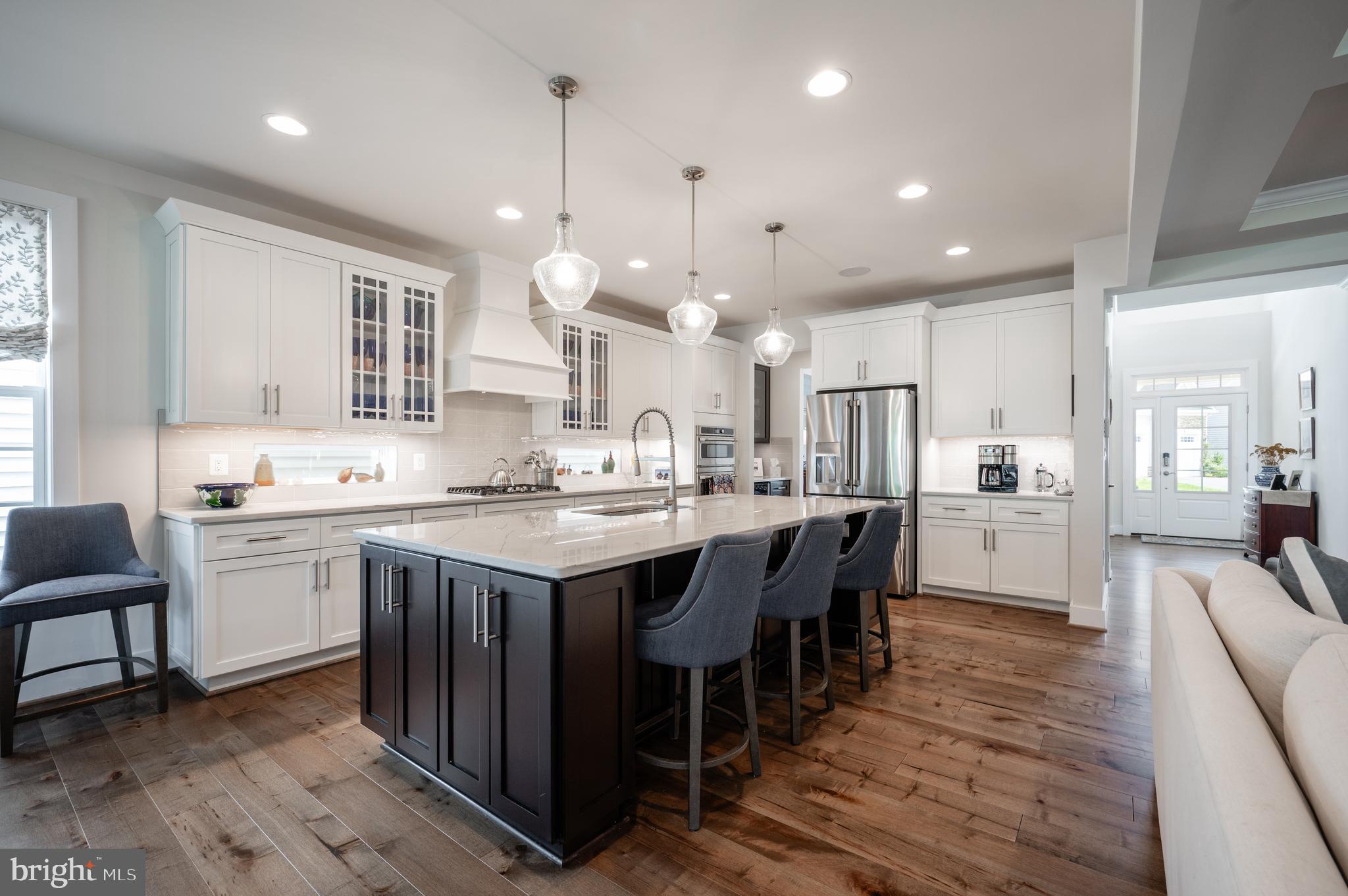 THE RESIDENCES AT MCCONNELL MANOR - Residential