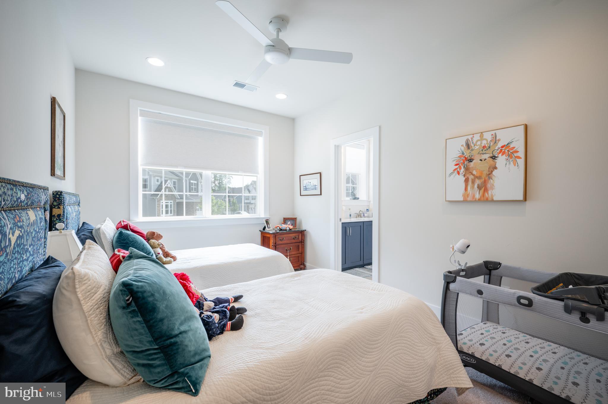 THE RESIDENCES AT MCCONNELL MANOR - Residential