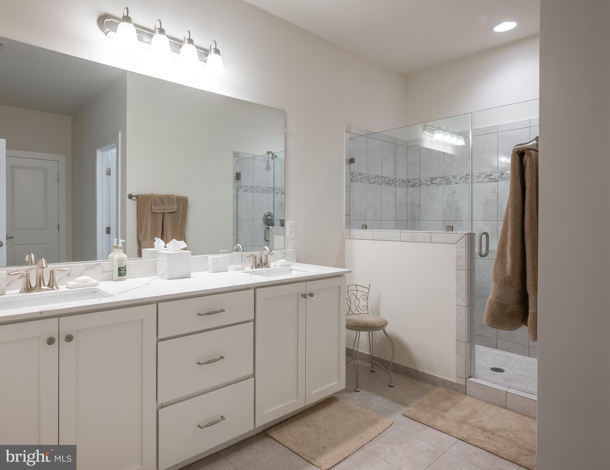 THE RESIDENCES AT MCCONNELL MANOR - Residential