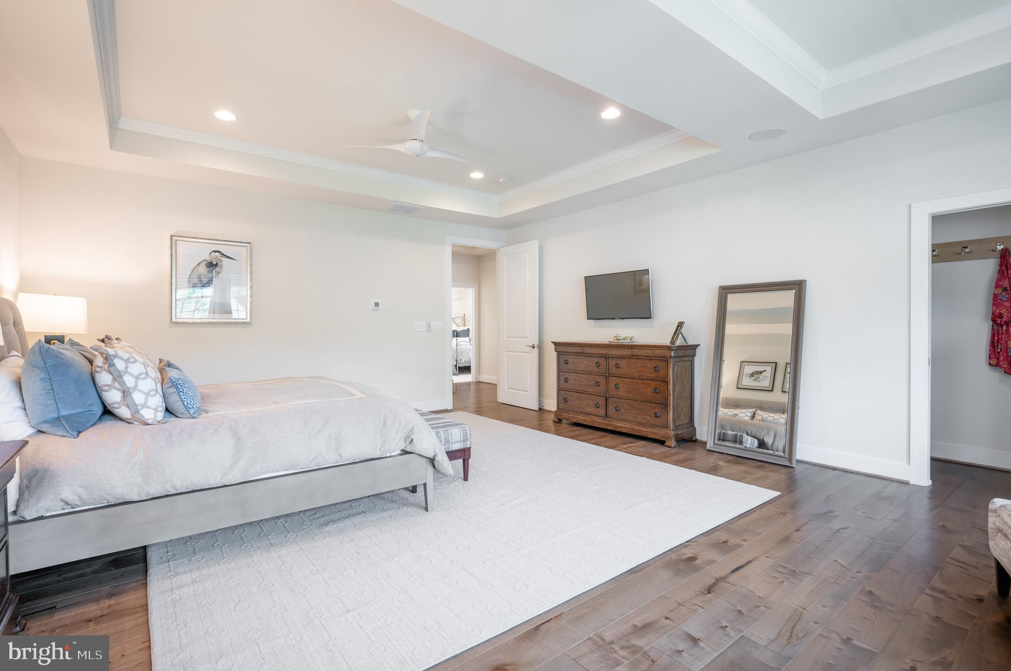 THE RESIDENCES AT MCCONNELL MANOR - Residential