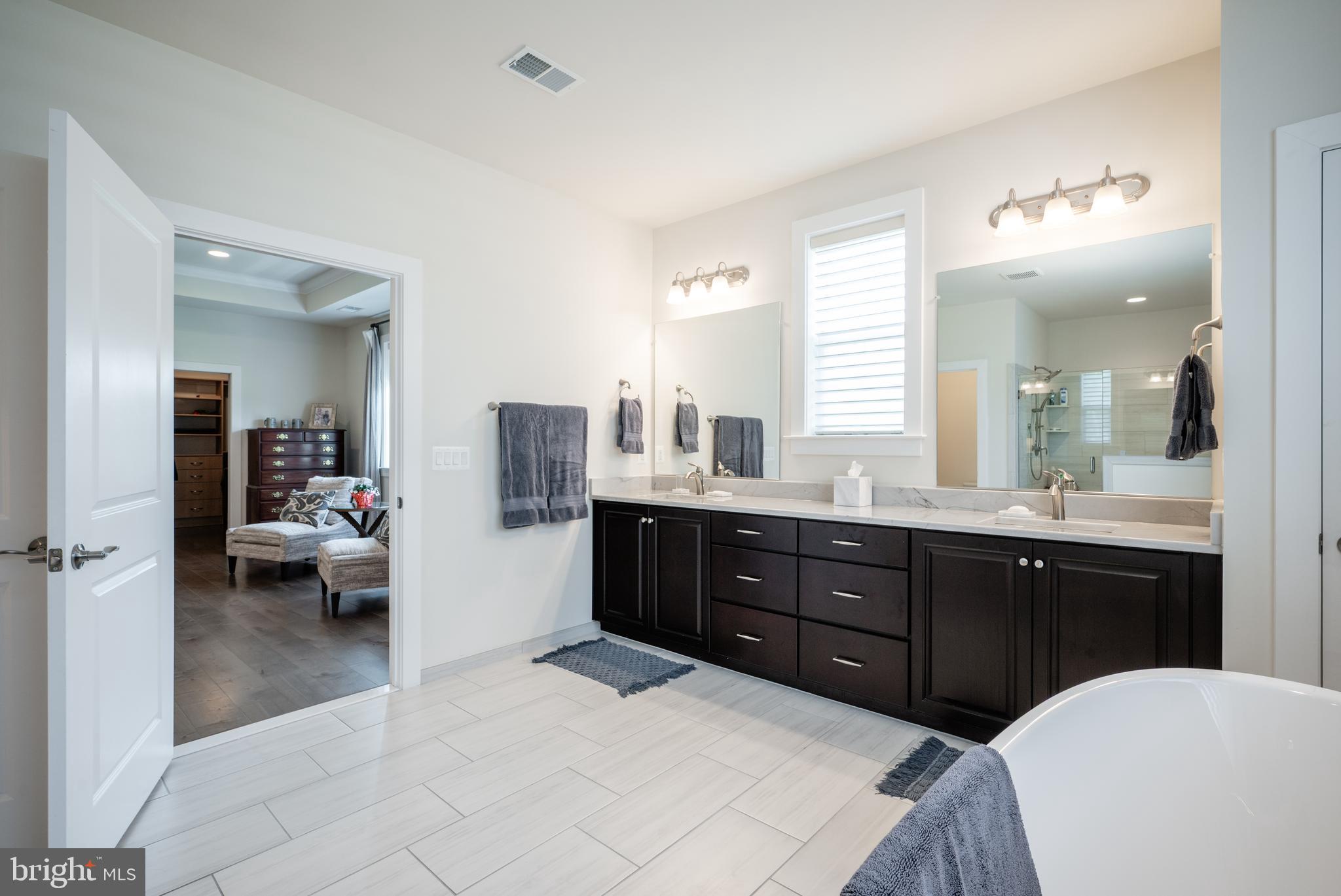 THE RESIDENCES AT MCCONNELL MANOR - Residential