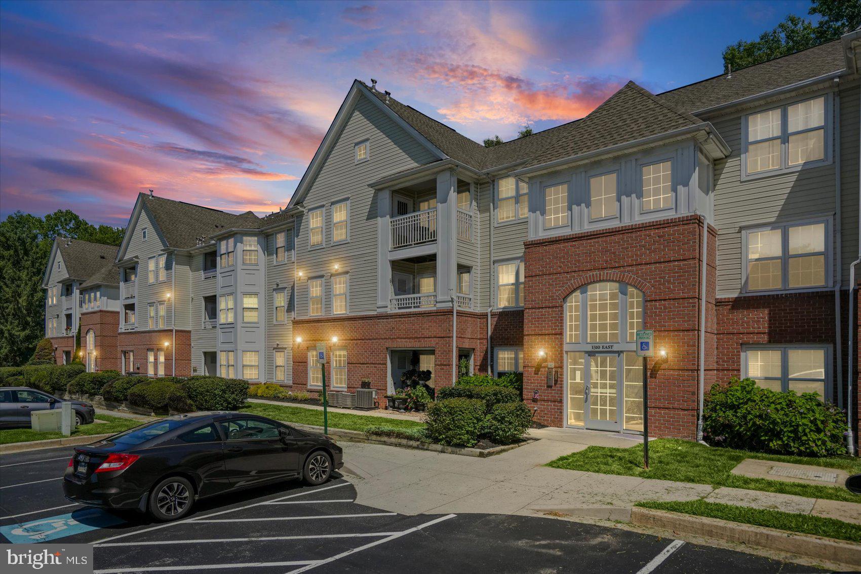 1310 SHERIDAN PLACE 27