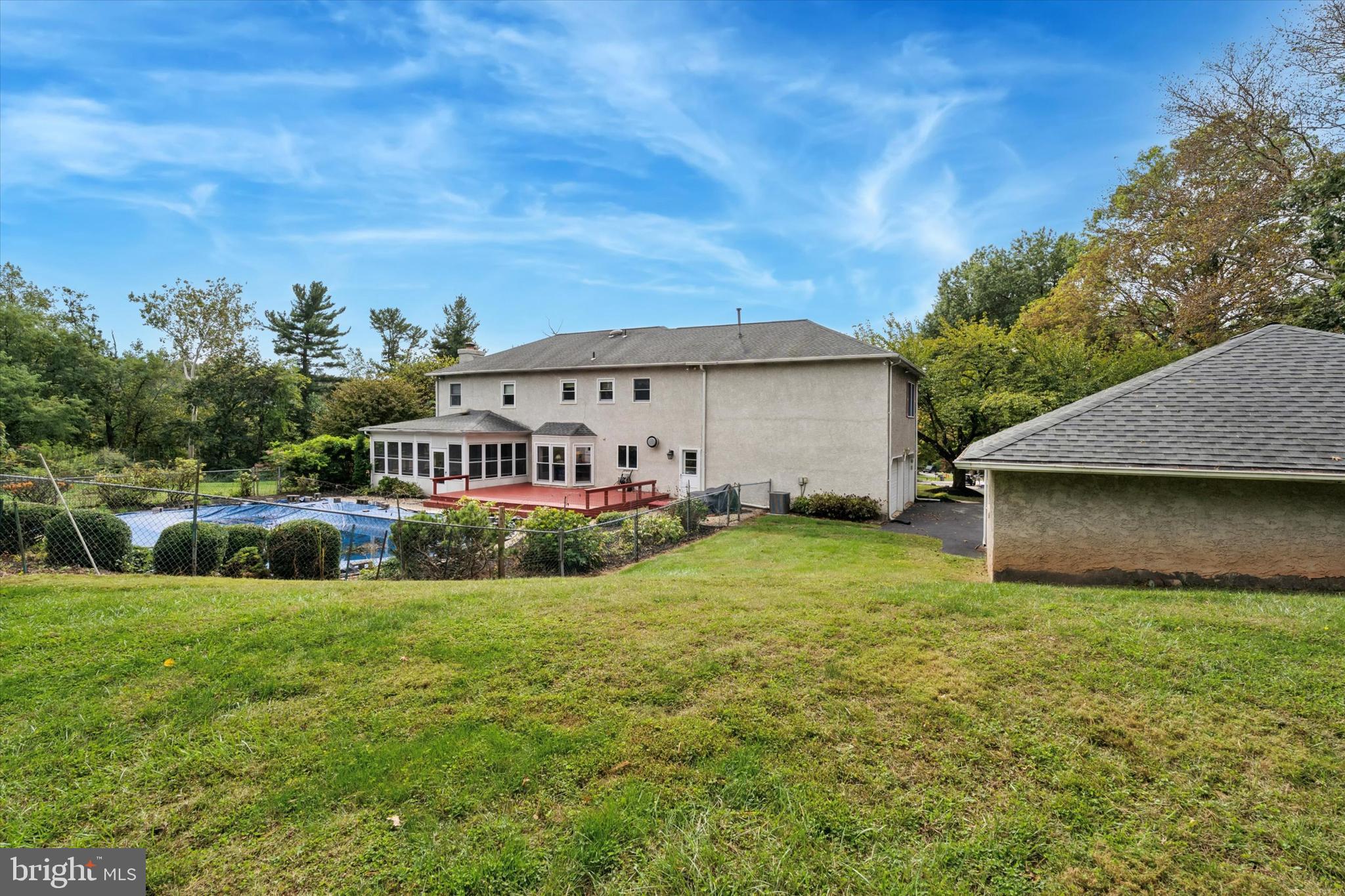 LAFAYETTE HILL - Residential