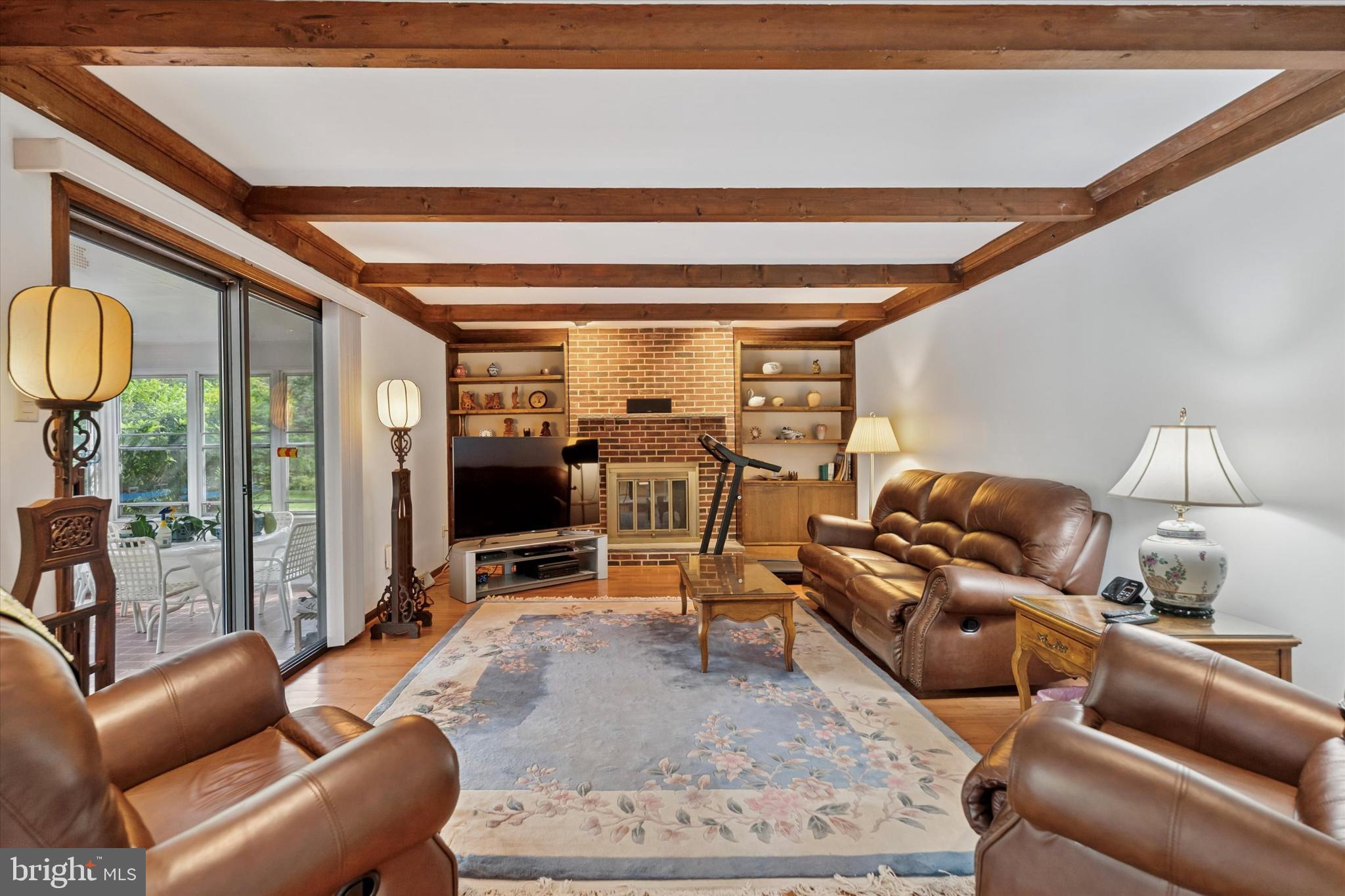 LAFAYETTE HILL - Residential