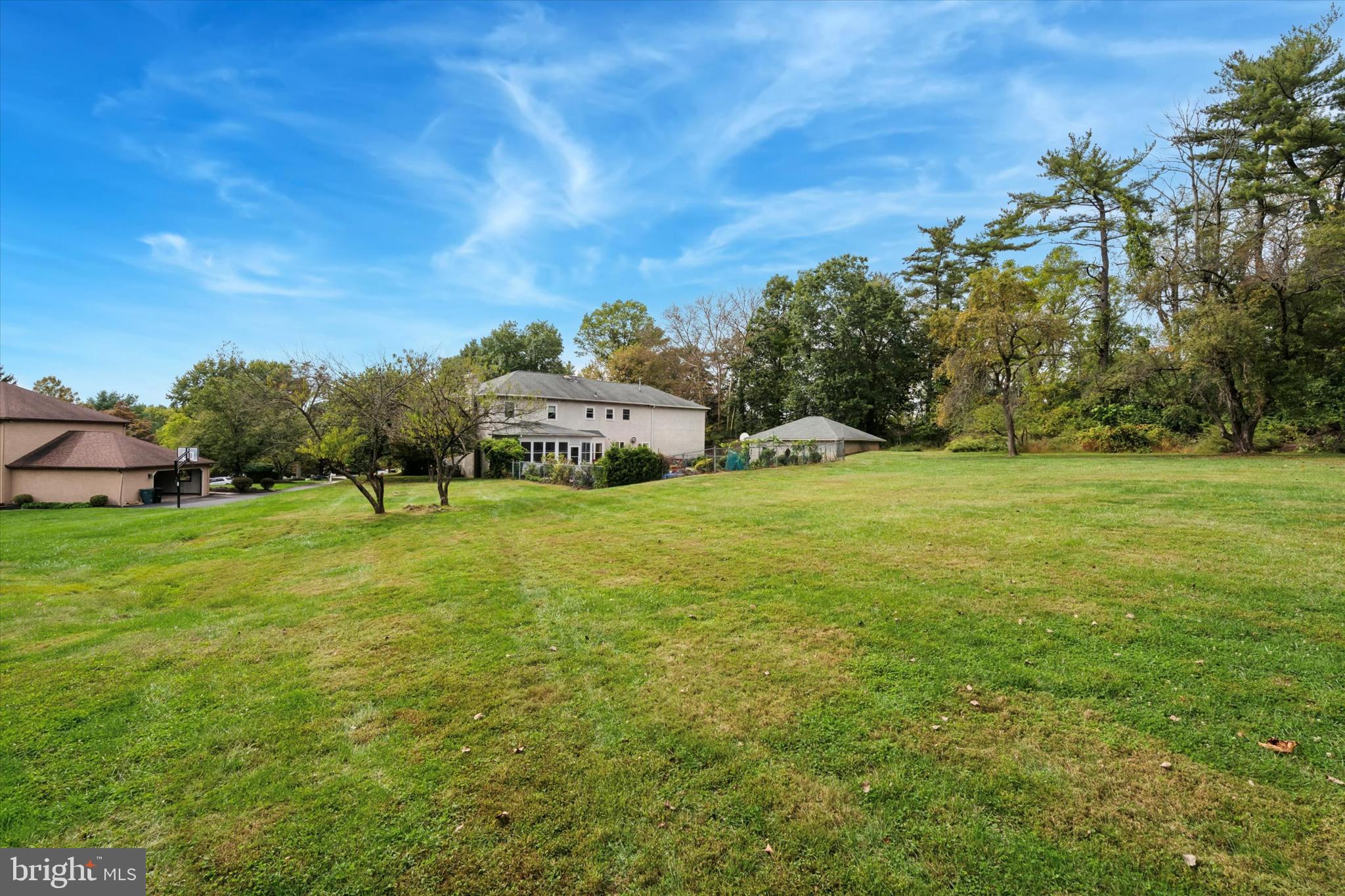 LAFAYETTE HILL - Residential