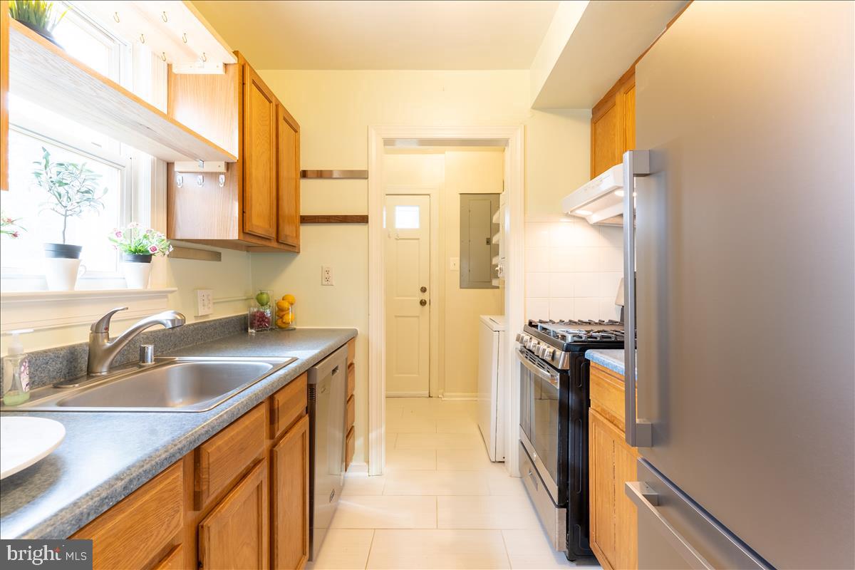 NEW ALEXANDRIA - Residential