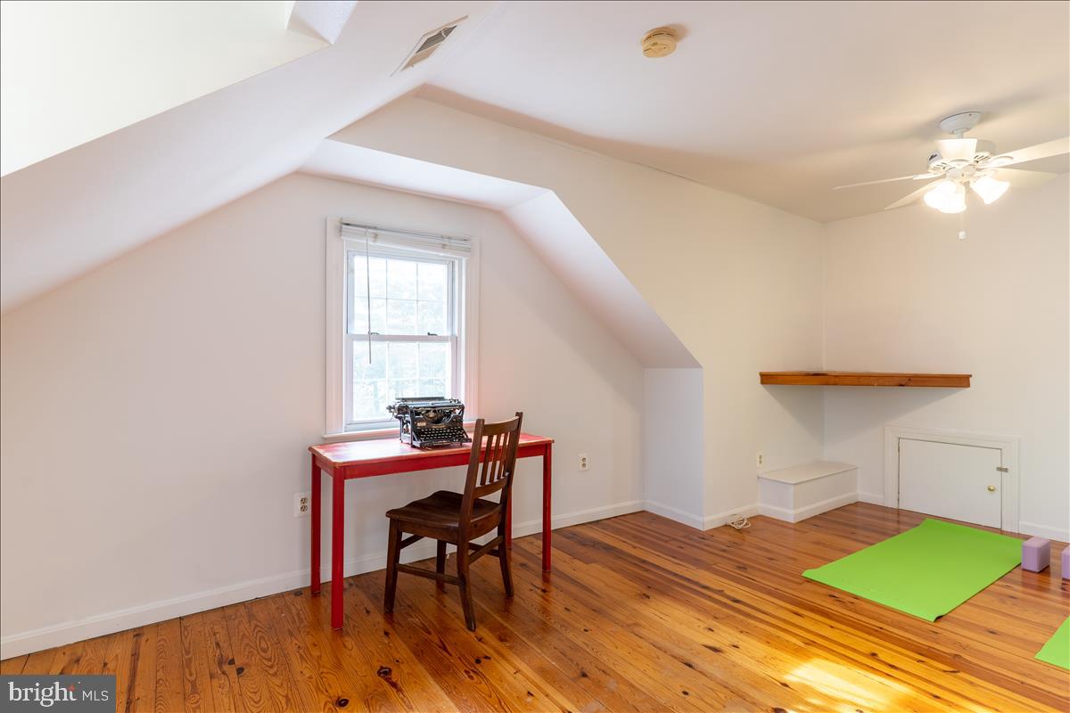 NEW ALEXANDRIA - Residential