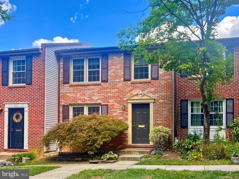 298 GUNDRY DRIVE FALLS CHURCH VA 22046