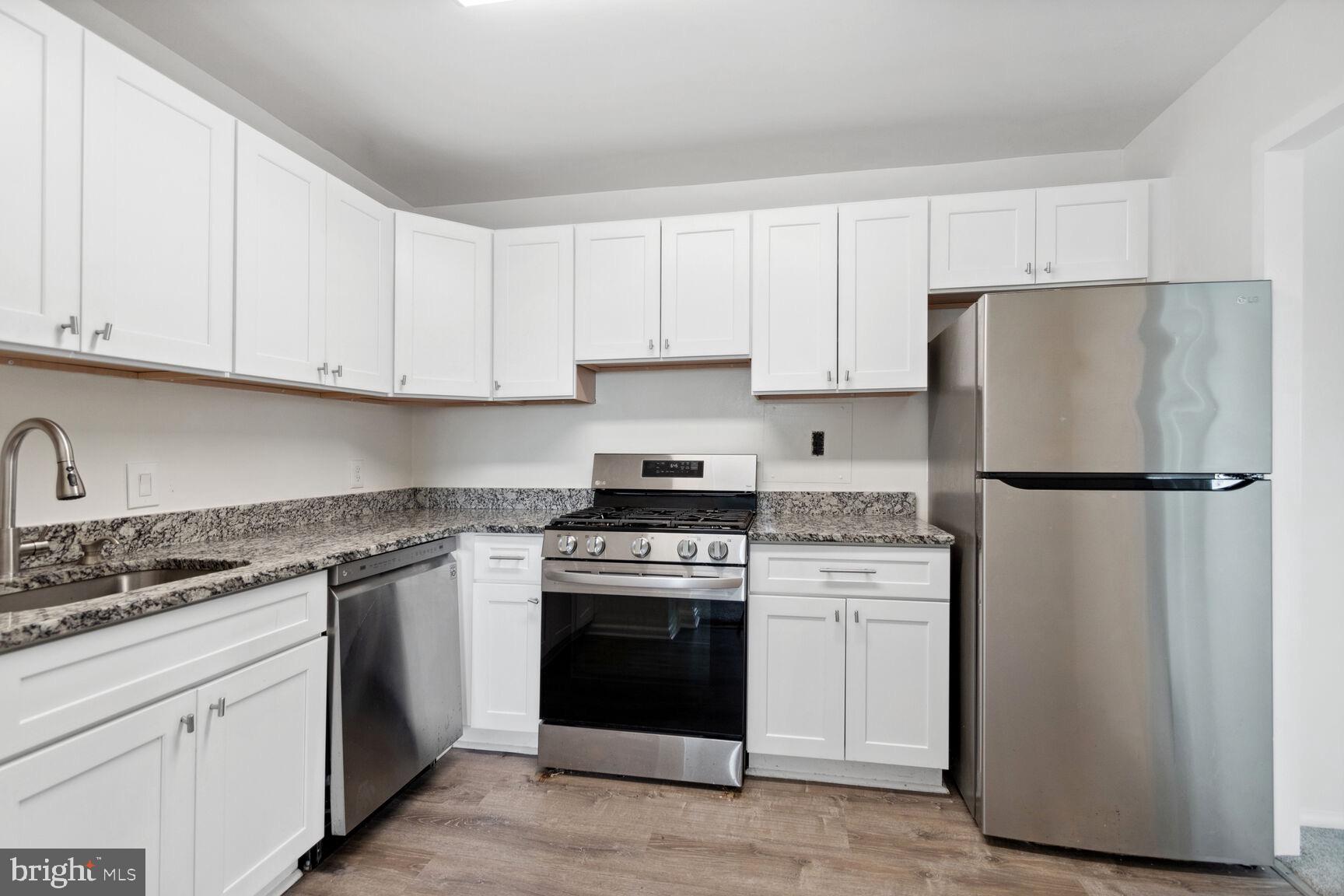 UNIVERSITY TOWERS CODM - Residential