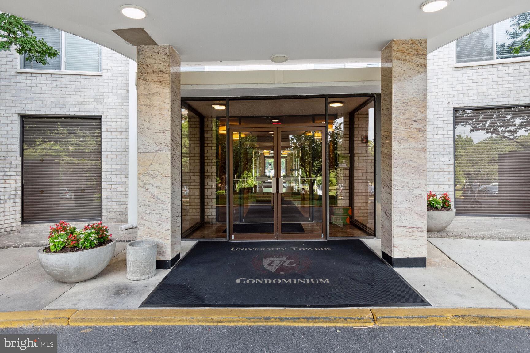 UNIVERSITY TOWERS CODM - Residential