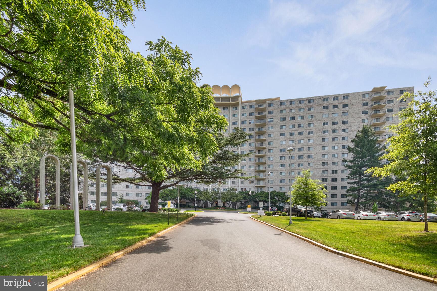 UNIVERSITY TOWERS CODM - Residential