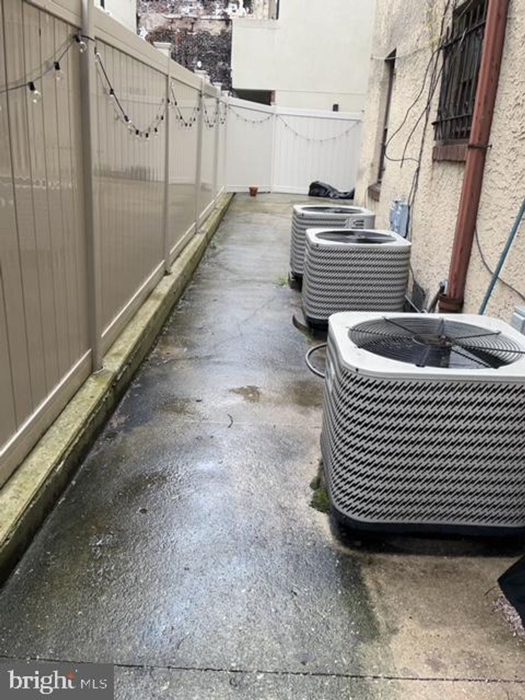 Photo of 225 Green Street, PHILADELPHIA, PA 19123 (MLS # PAPH2167910)