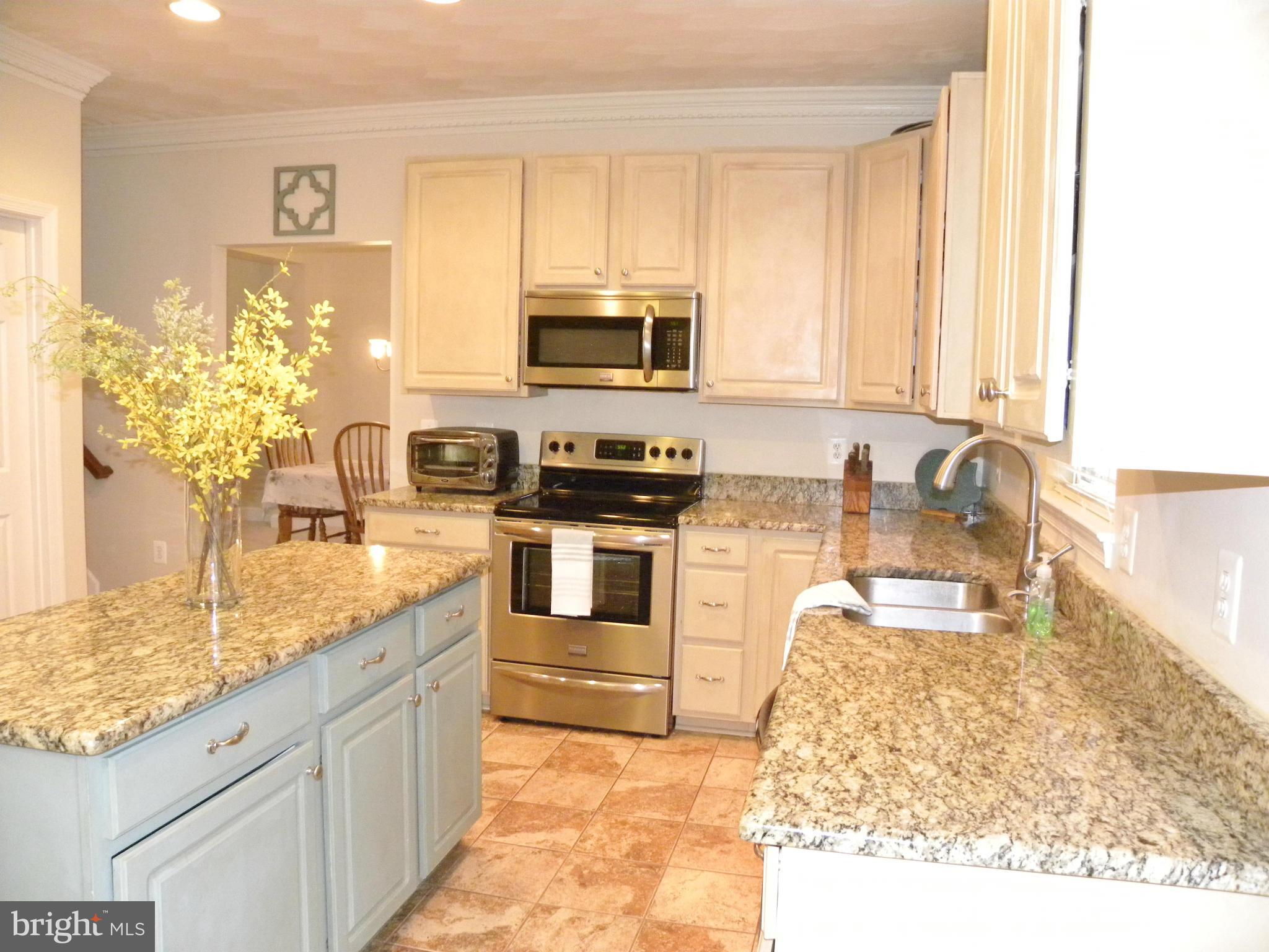 VILLAGES AT SAYBROOKE - Residential