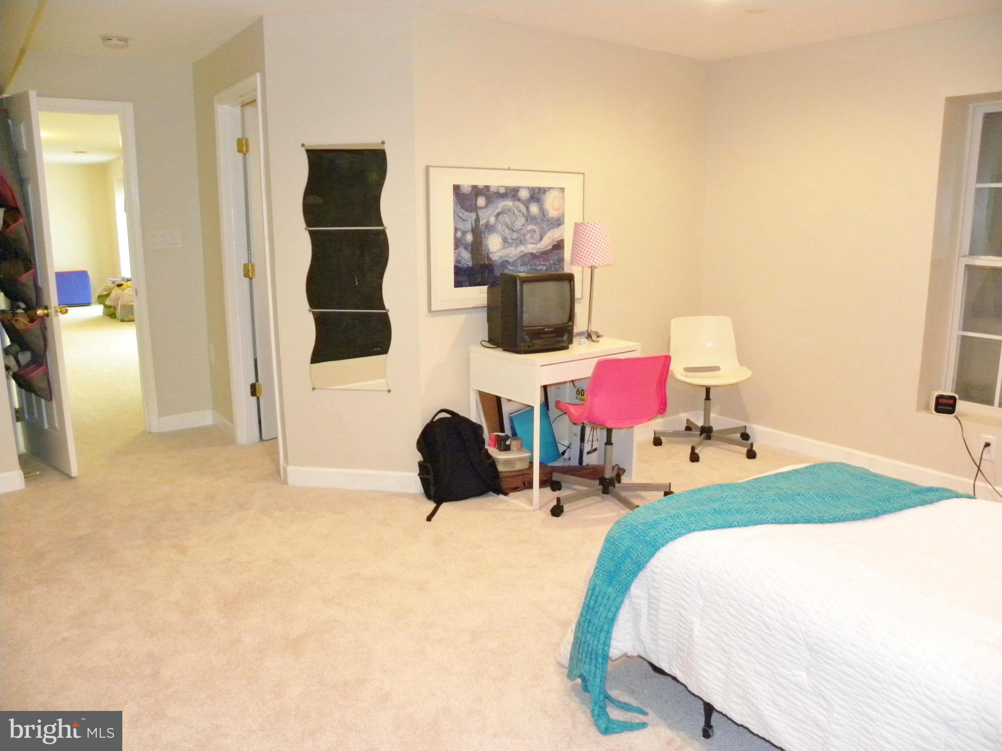 VILLAGES AT SAYBROOKE - Residential