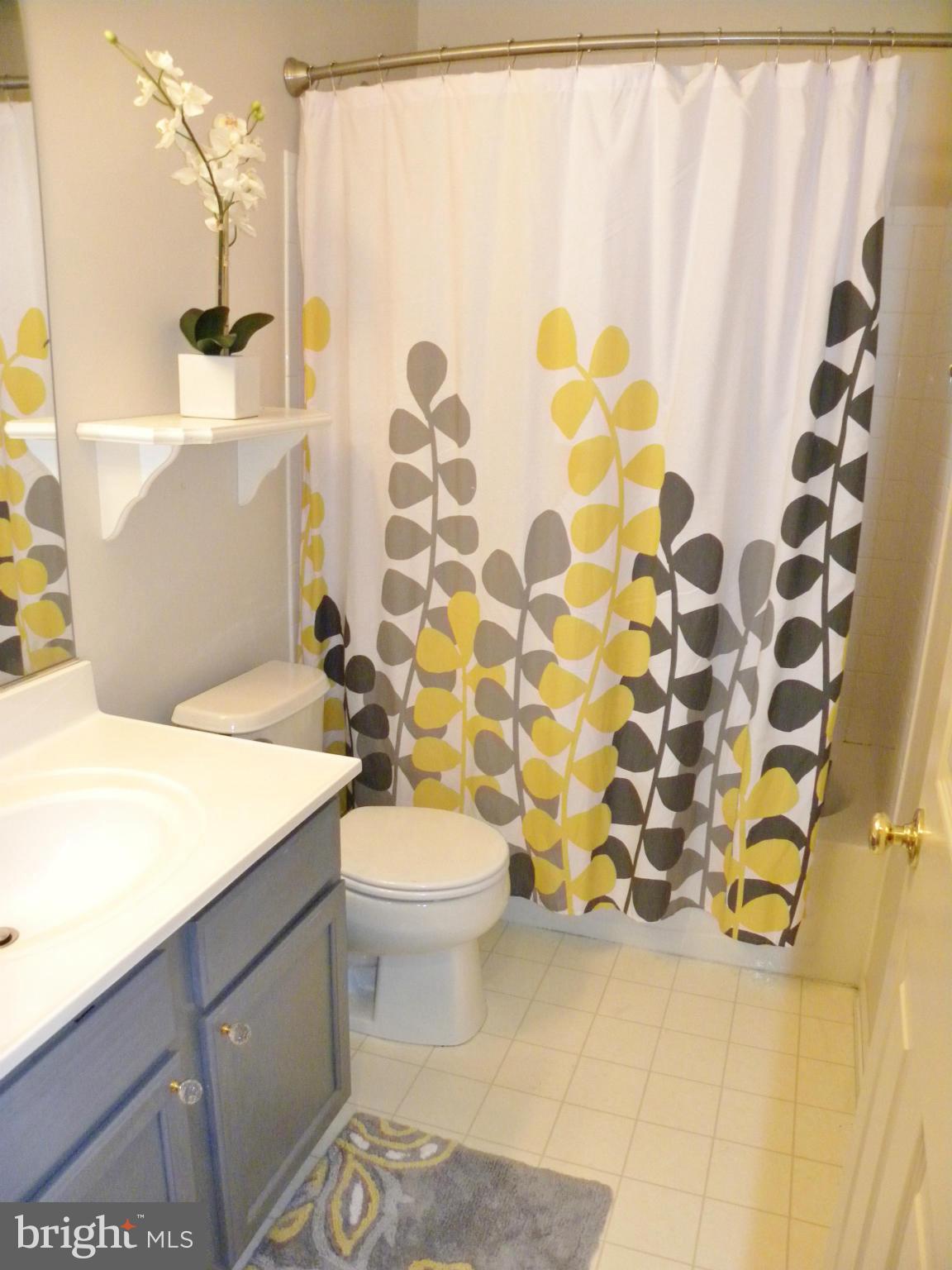 VILLAGES AT SAYBROOKE - Residential