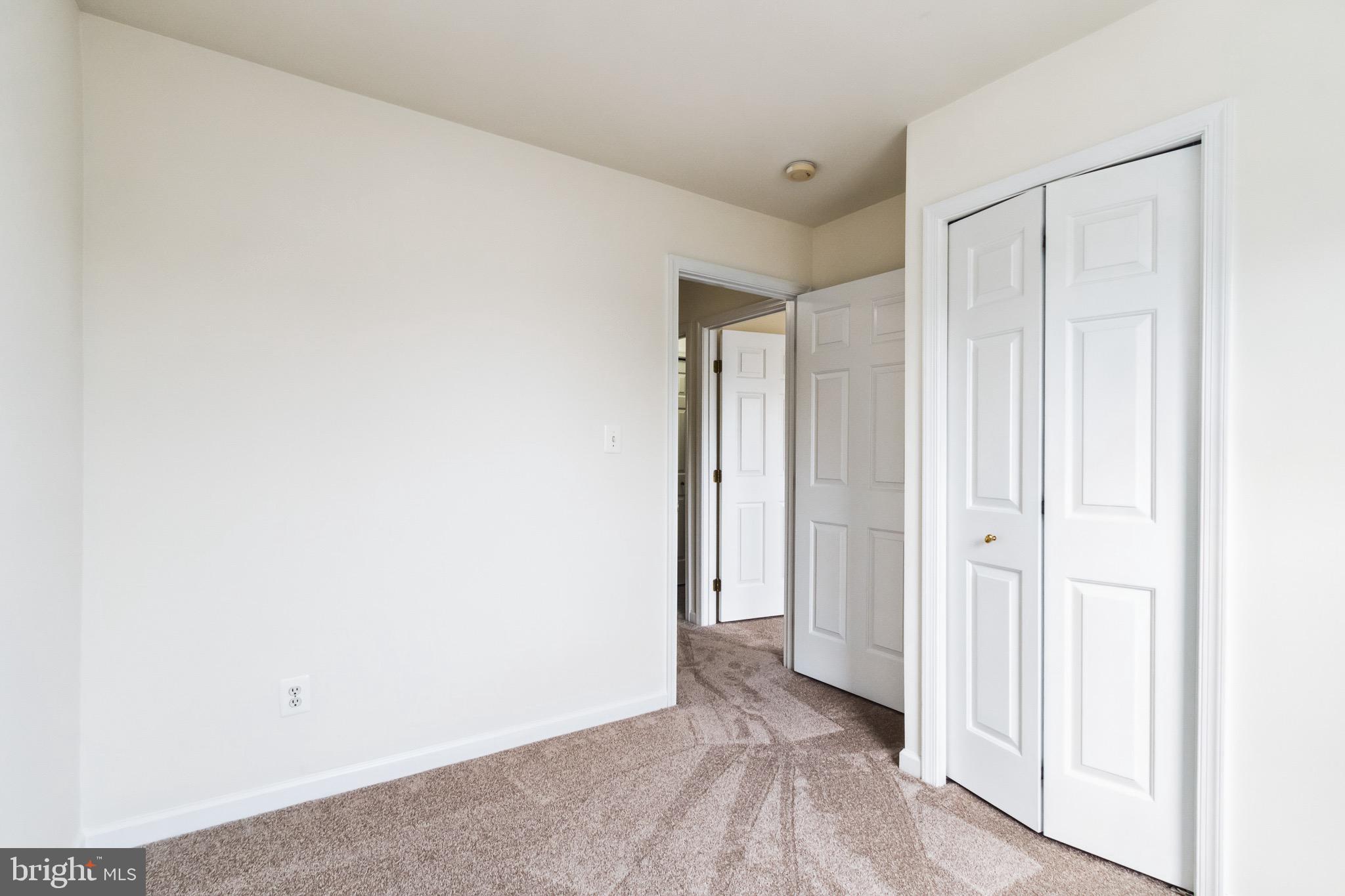 ROCKHILL CENTER ESTATES - Residential