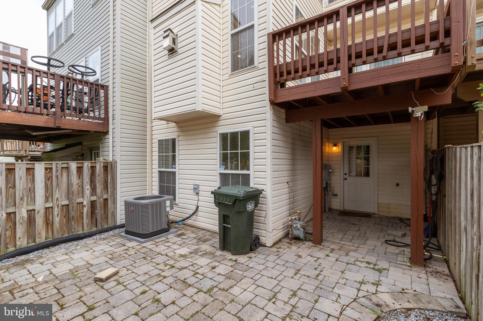 ROCKHILL CENTER ESTATES - Residential