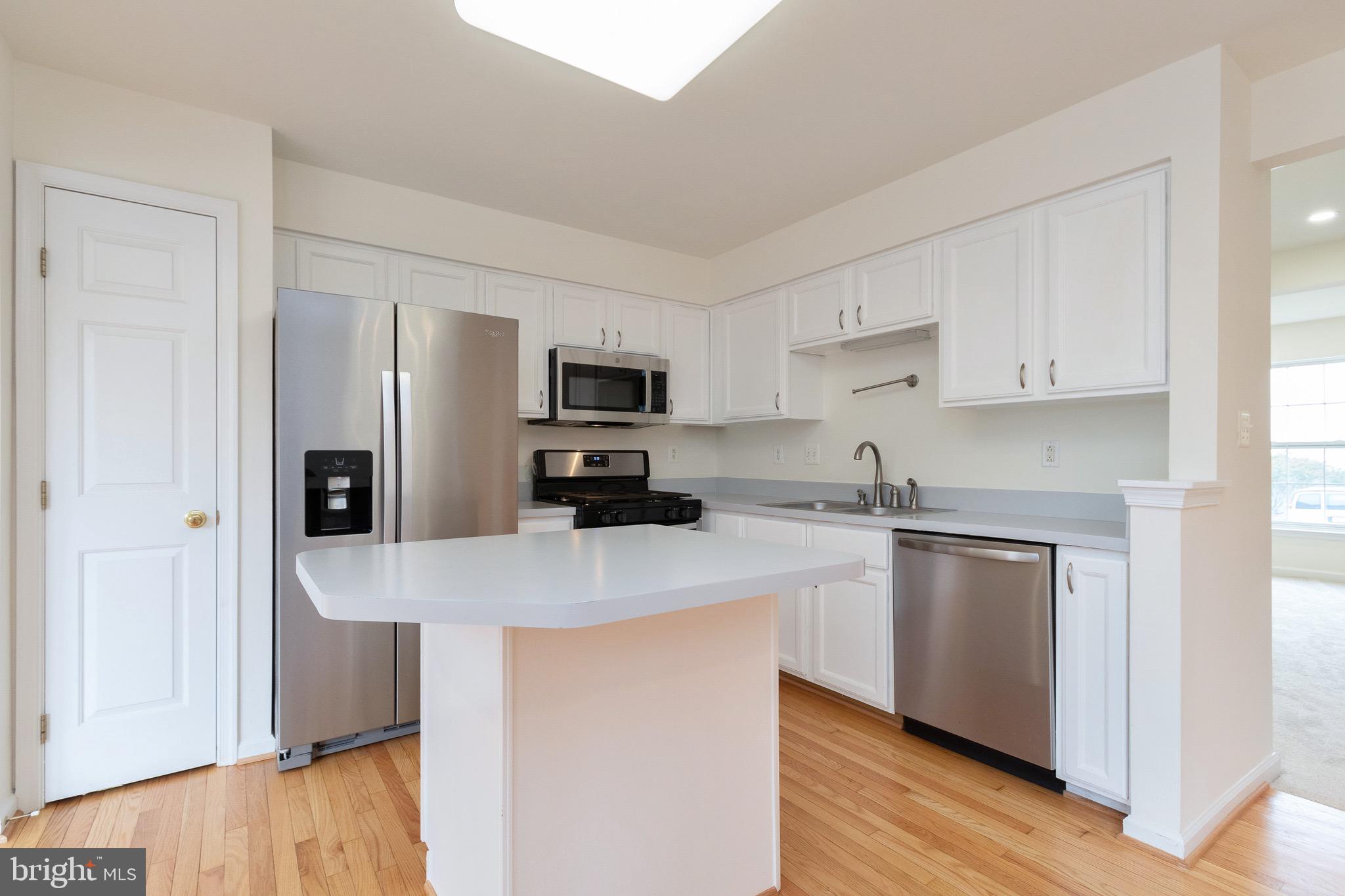 ROCKHILL CENTER ESTATES - Residential