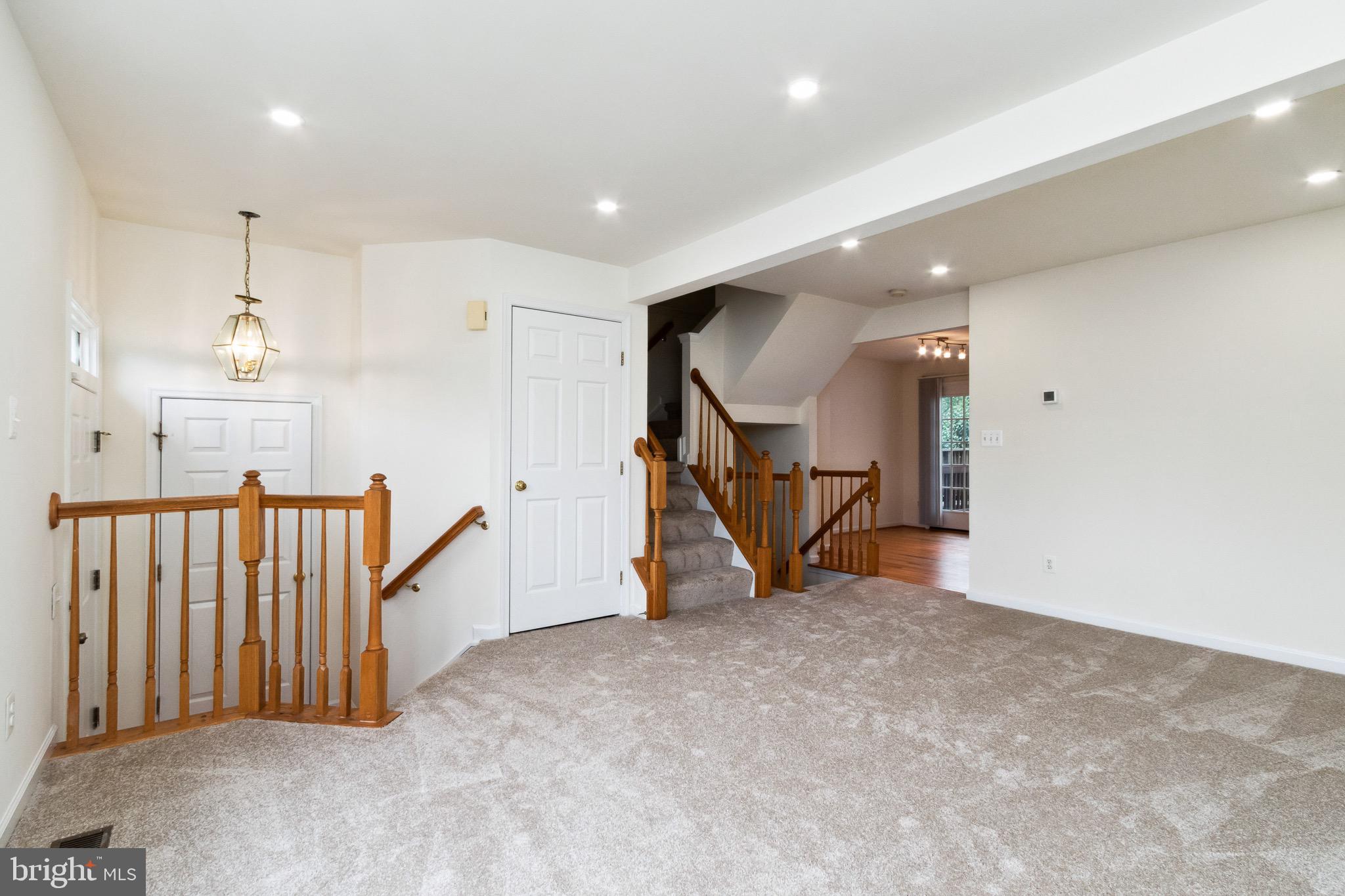 ROCKHILL CENTER ESTATES - Residential