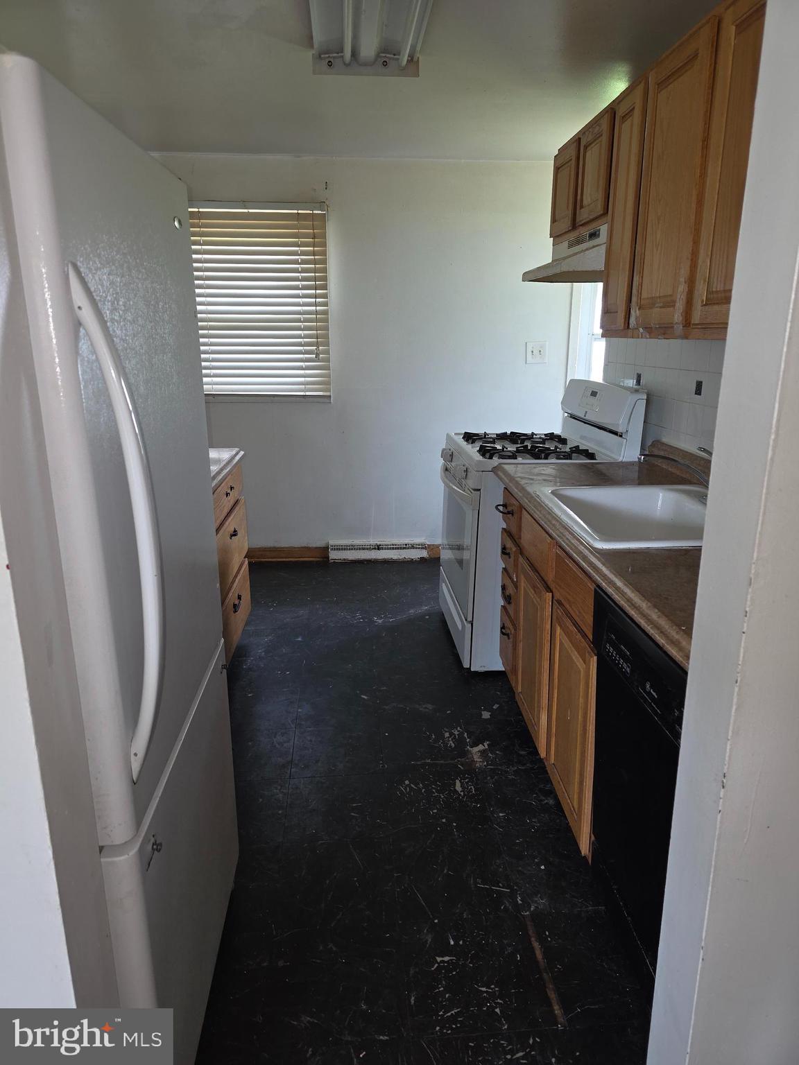 FULLERTON - Residential