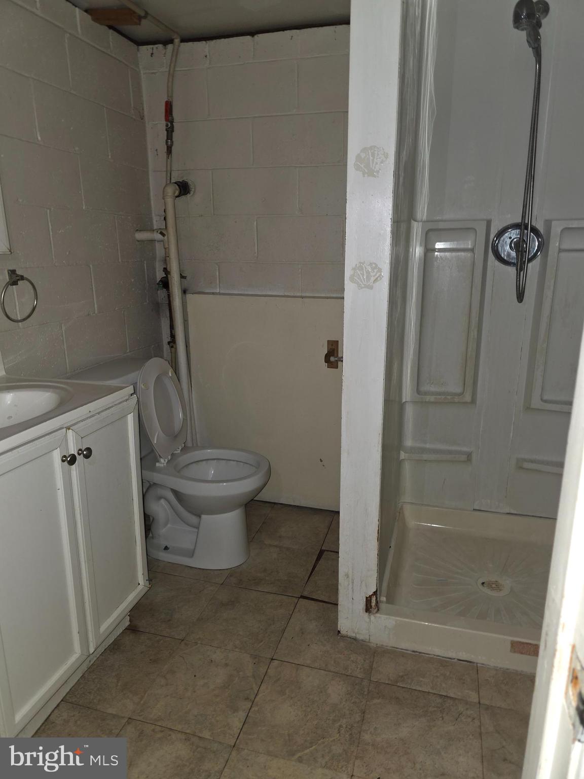 FULLERTON - Residential