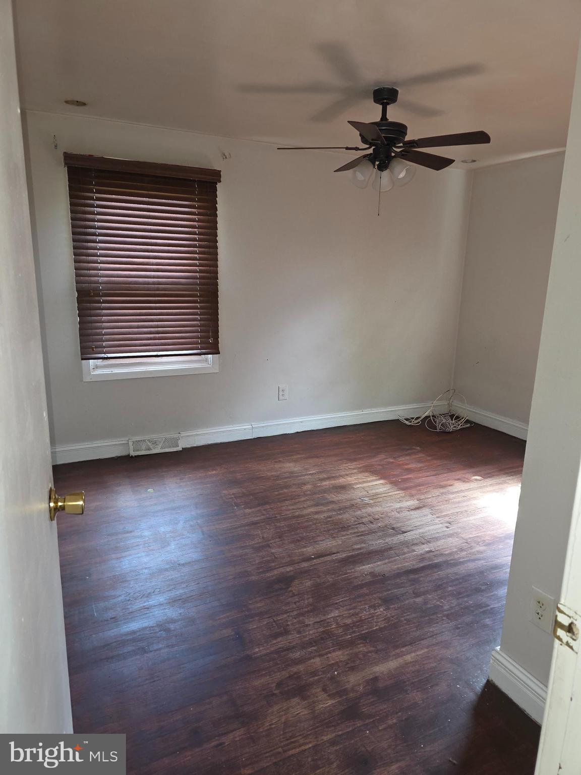 FULLERTON - Residential