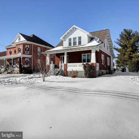 Homes For Sale - 17814 Virginia Avenue<br/> HAGERSTOWN, MD 21740