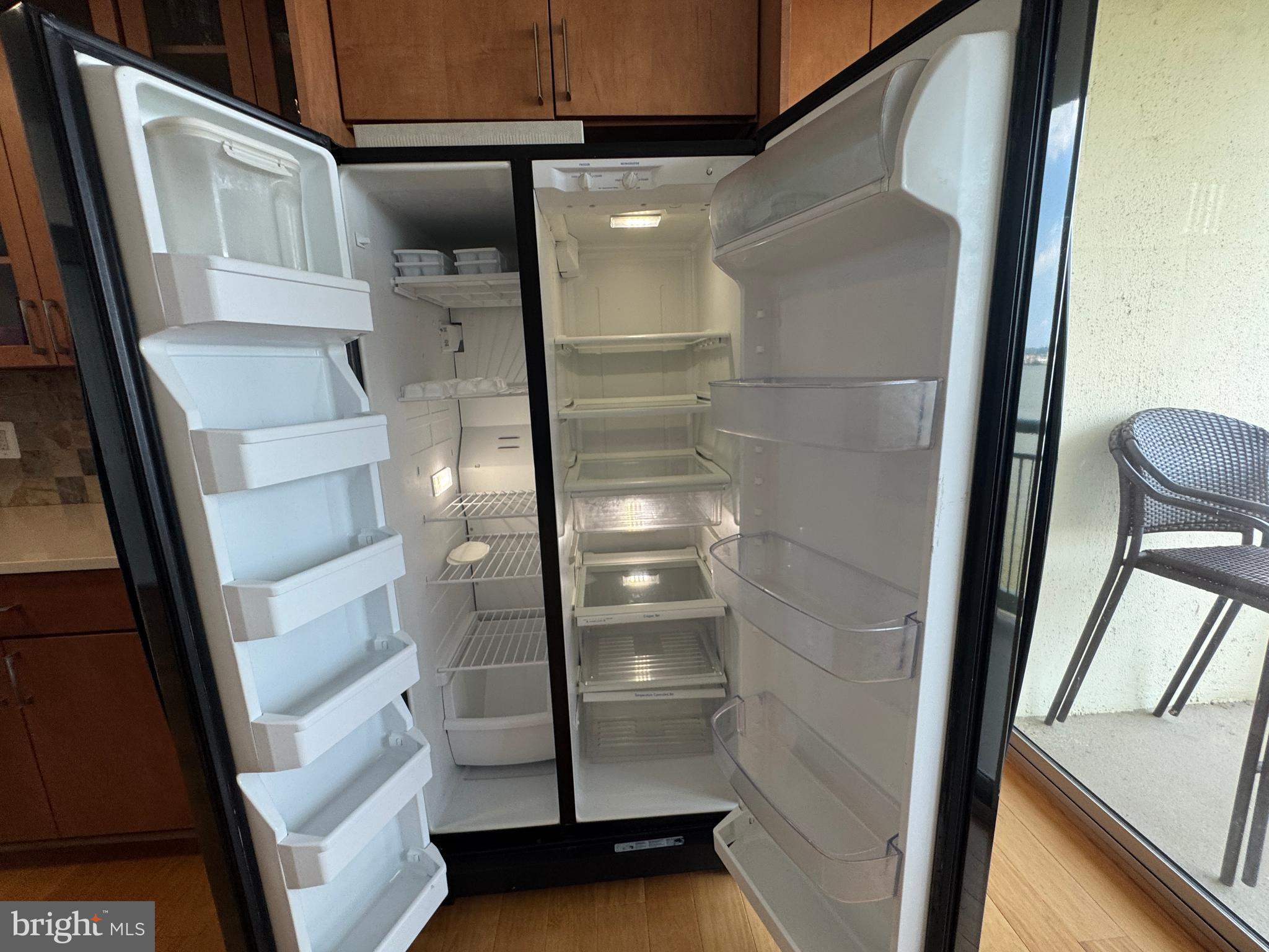 MARINA TOWERS - Residential Lease