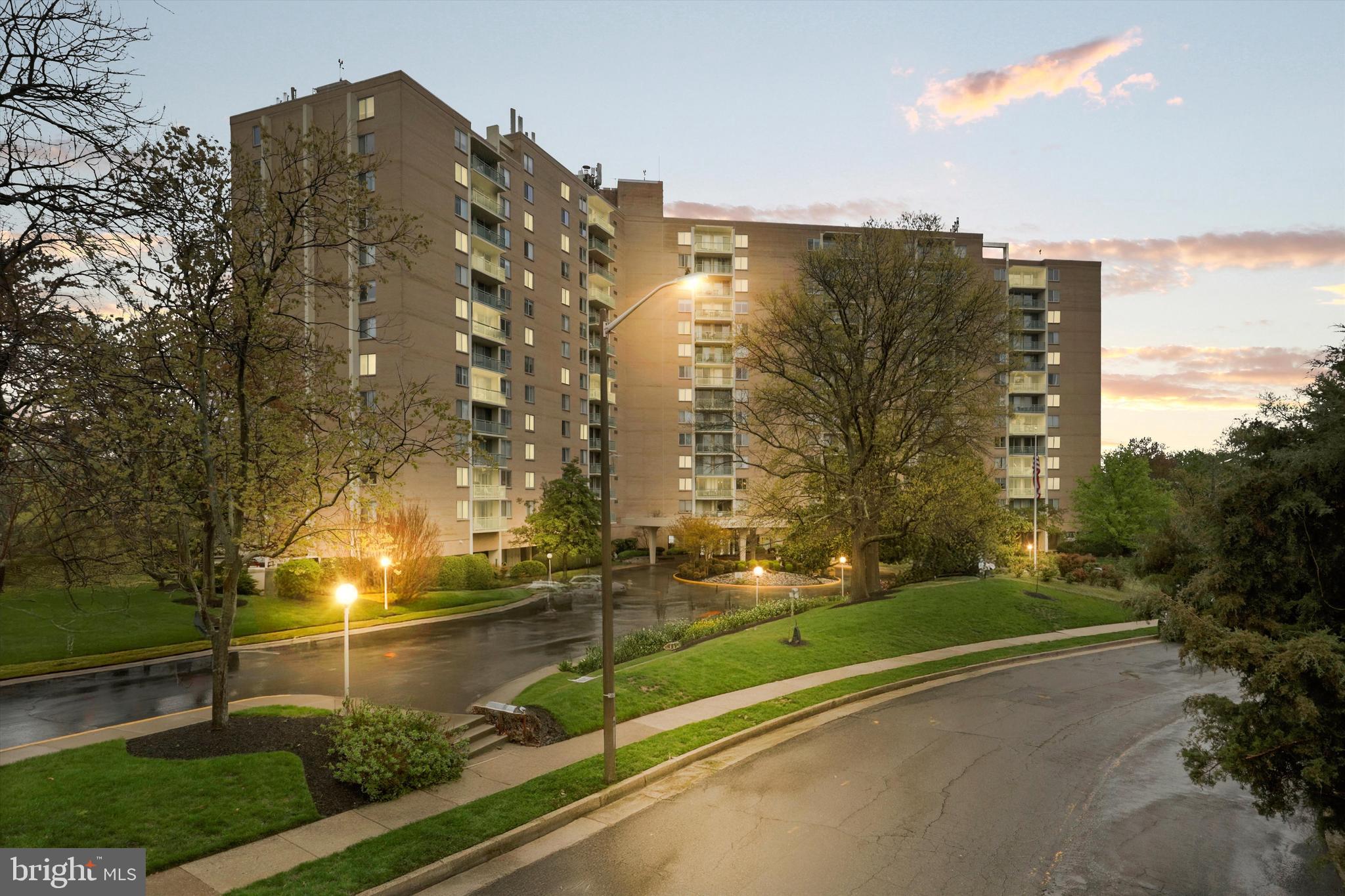 MARINA TOWERS - Residential Lease