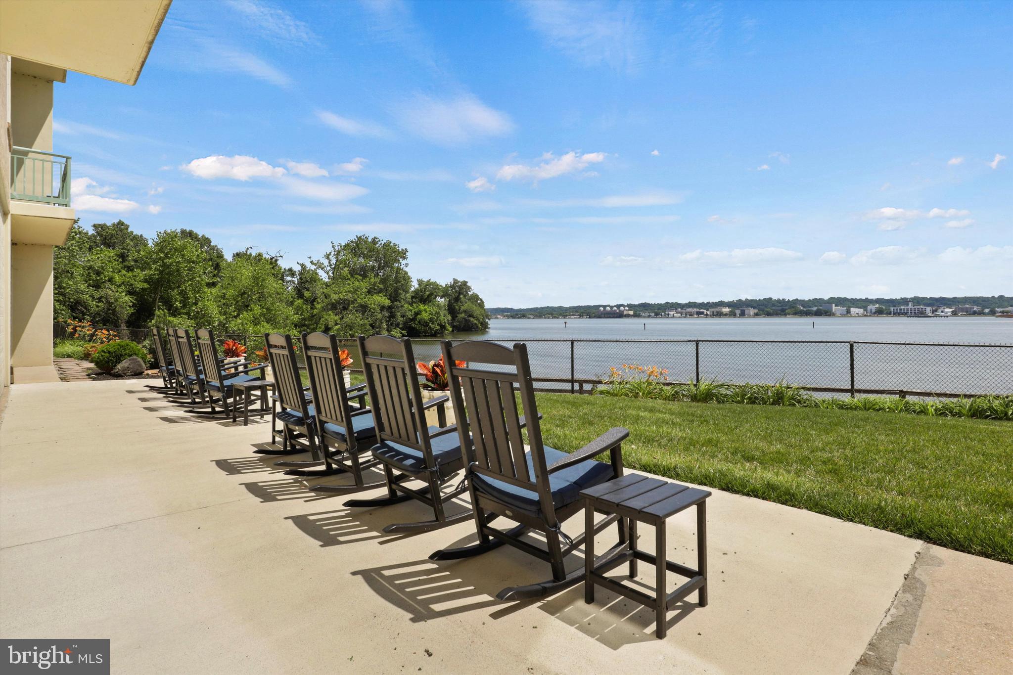 MARINA TOWERS - Residential Lease