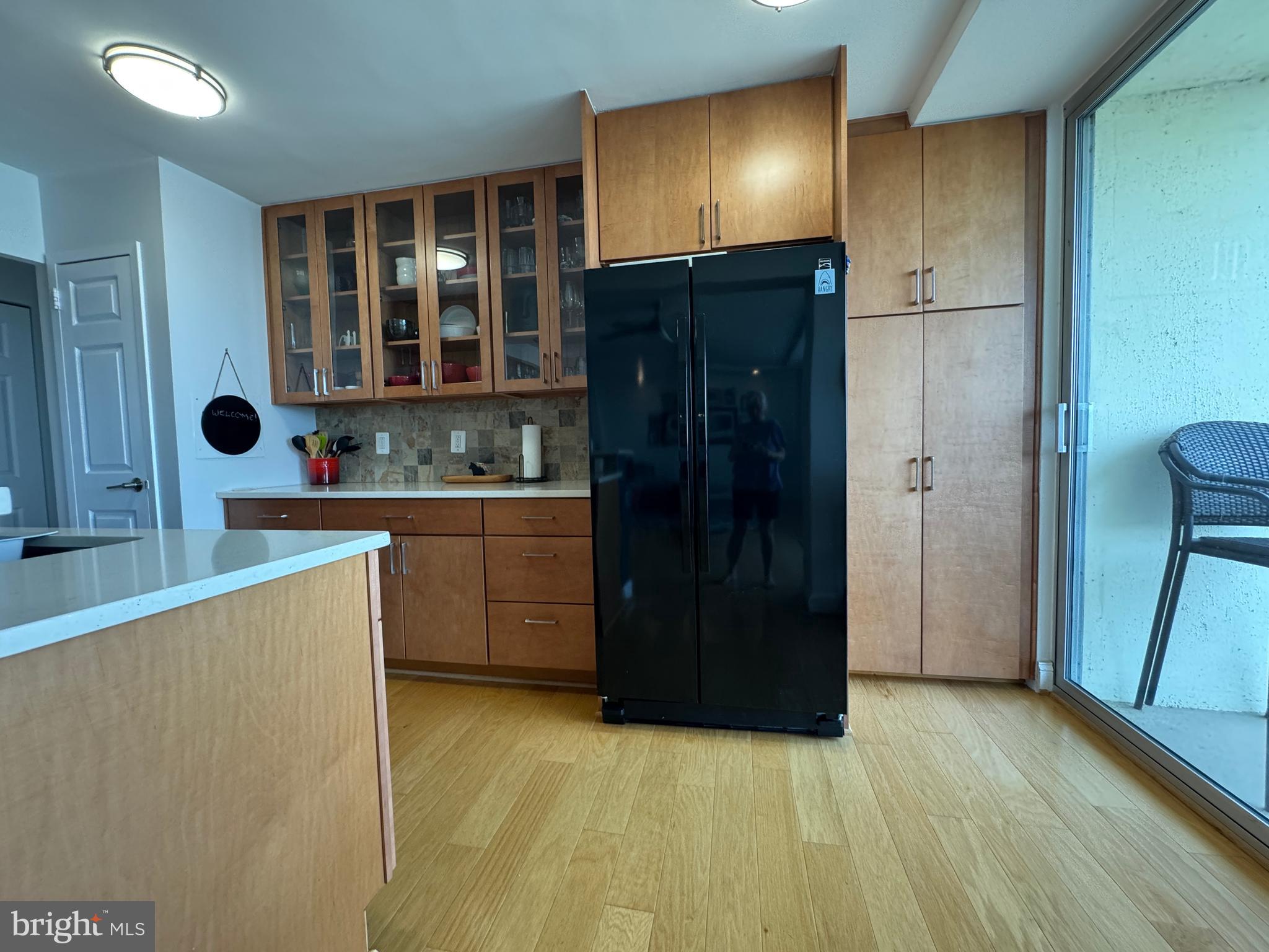 MARINA TOWERS - Residential Lease