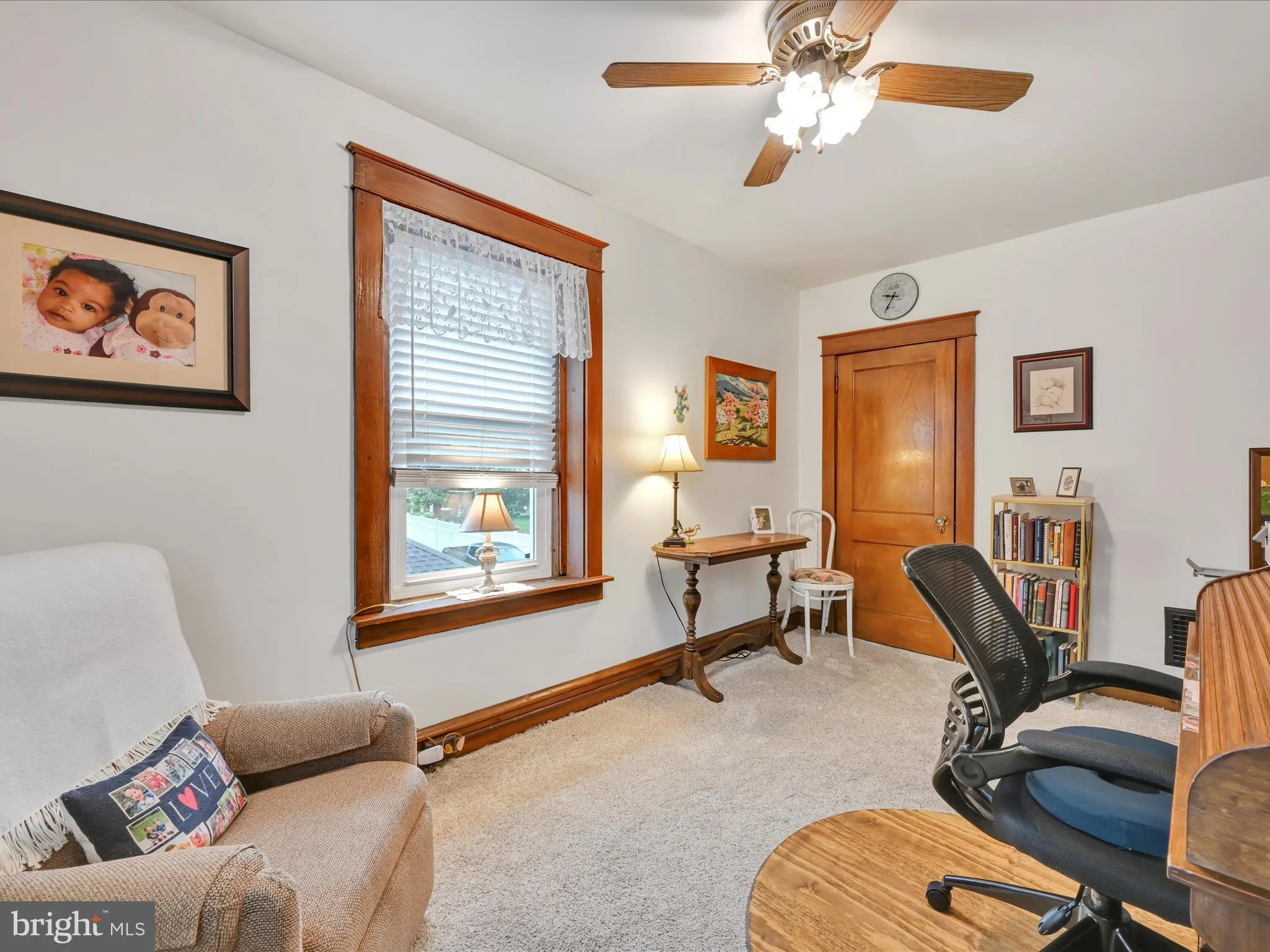 Lancaster, Pennsylvania 17601, United States, 5 Bedrooms Bedrooms, ,2 BathroomsBathrooms,Residential,Pending,205981