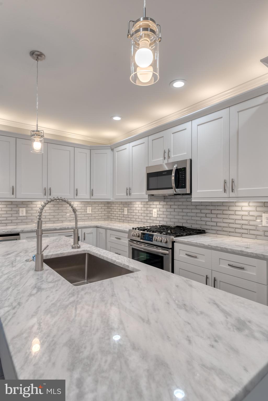 CANTON - Residential Lease