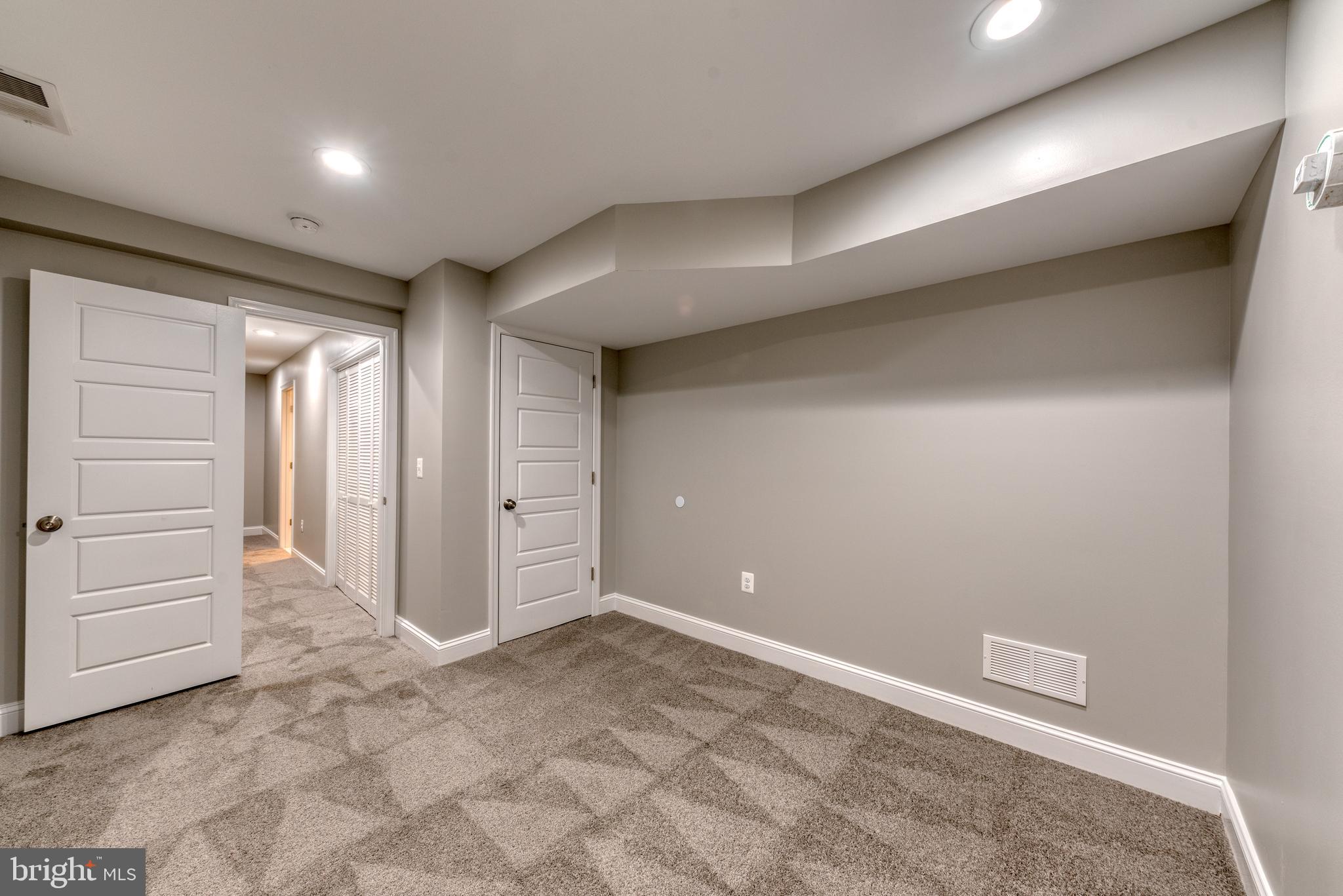 CANTON - Residential Lease