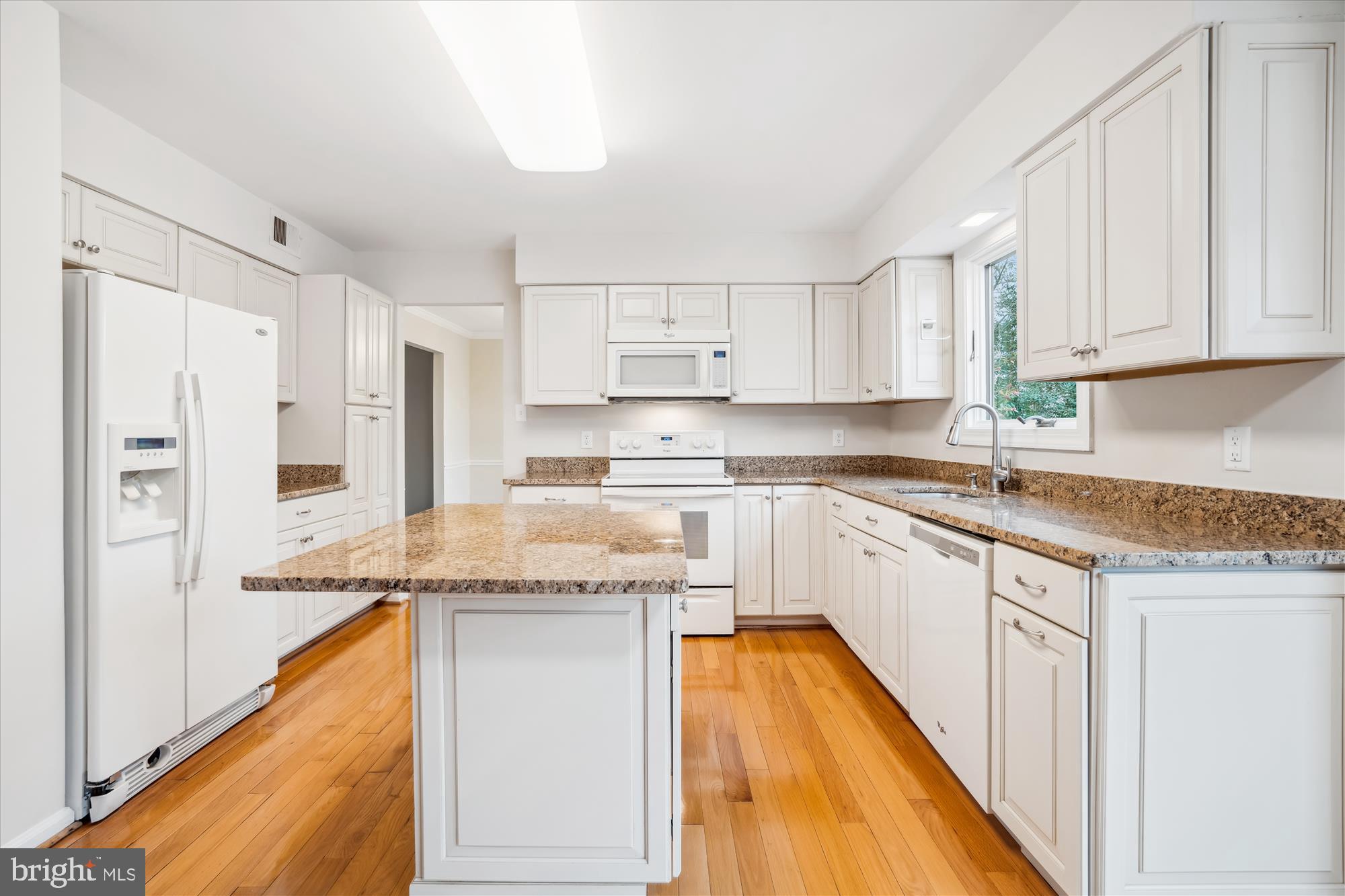 ANNAPOLIS LANDING - Residential