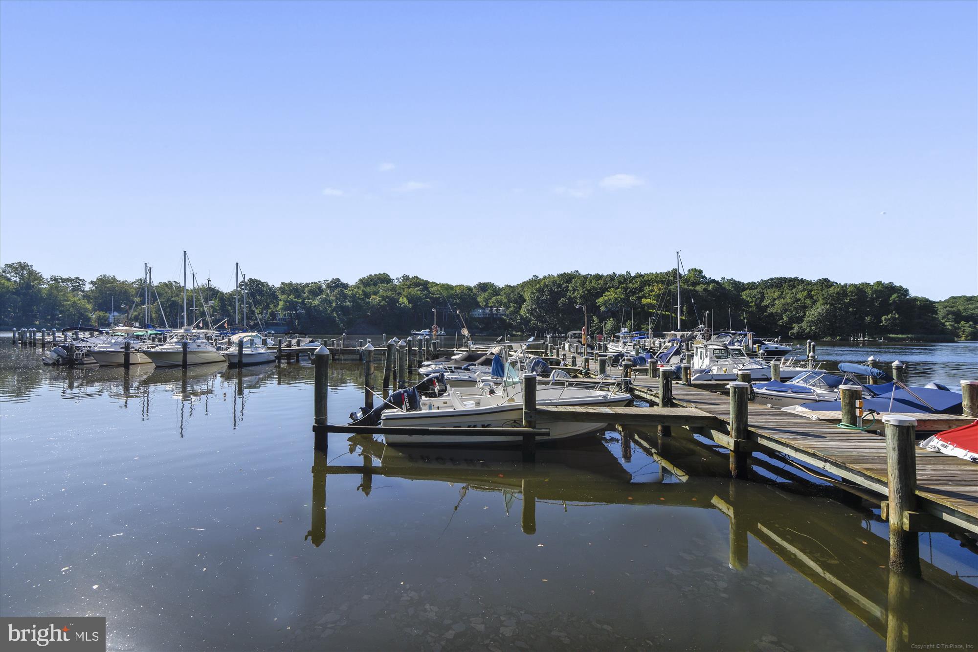 ANNAPOLIS LANDING - Residential