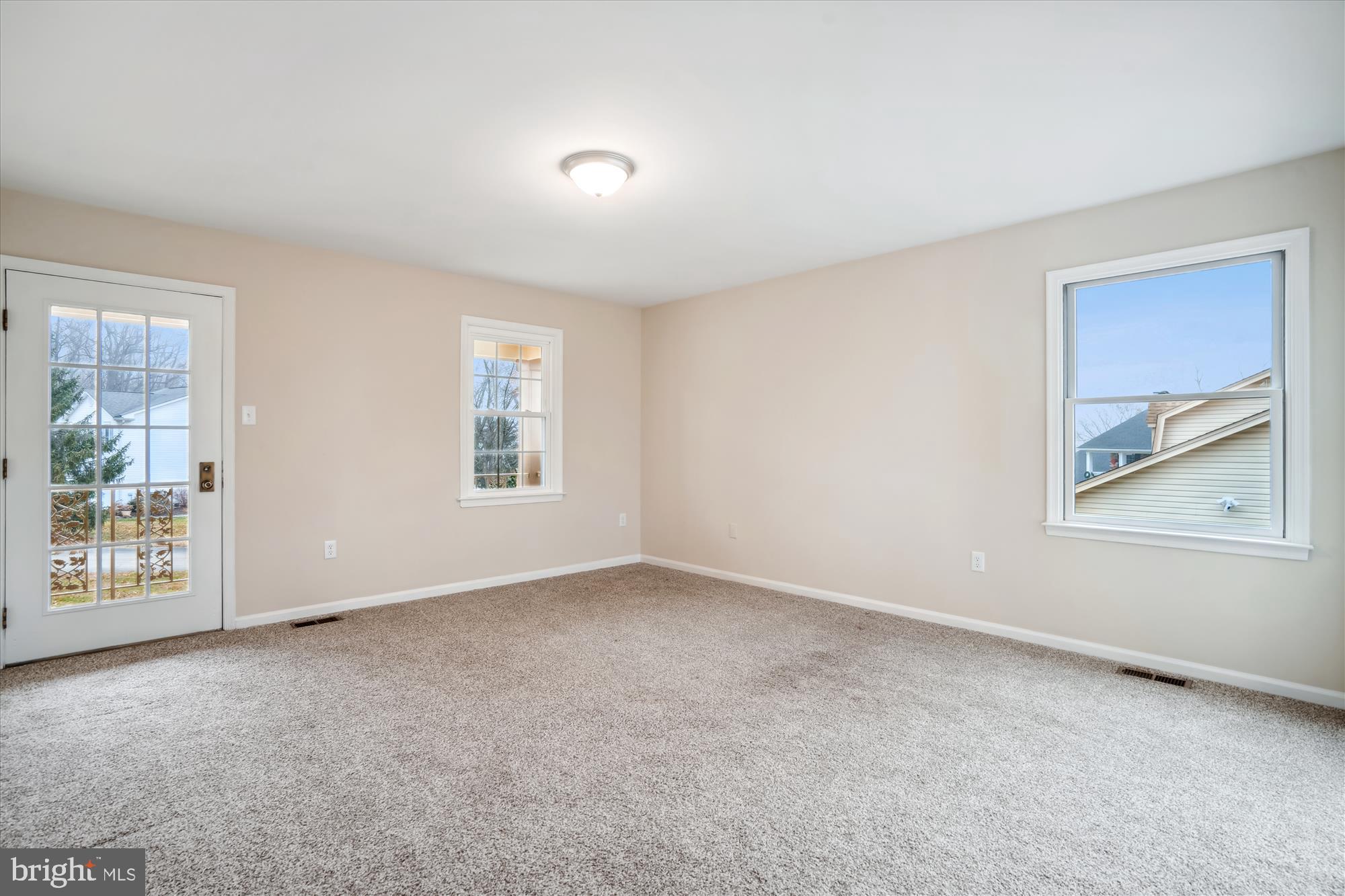 ANNAPOLIS LANDING - Residential