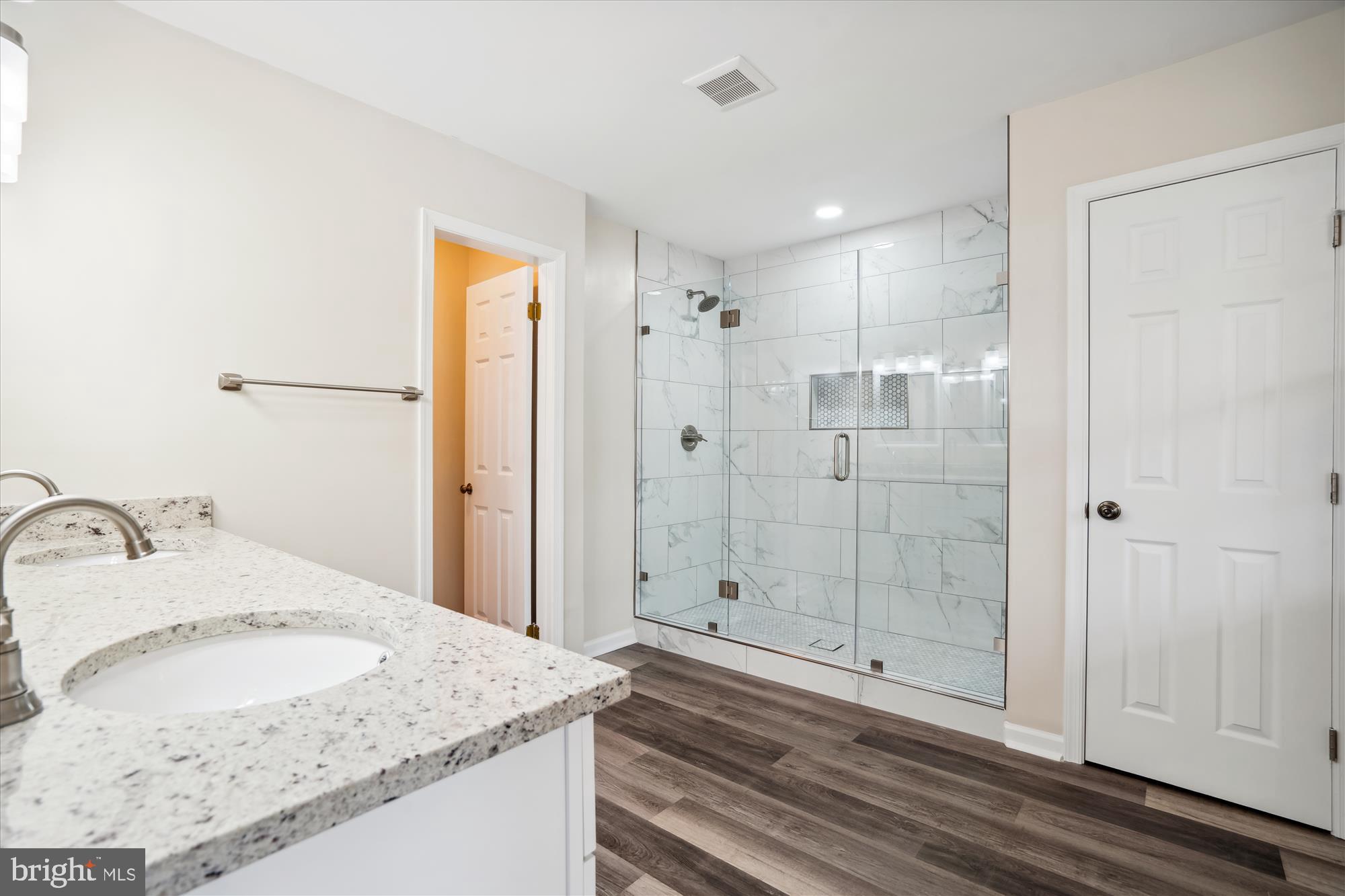 ANNAPOLIS LANDING - Residential