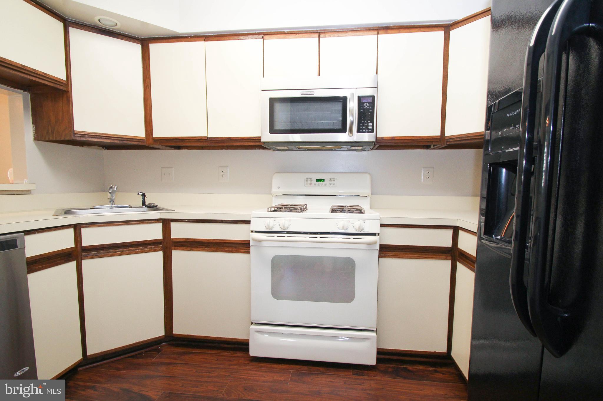 NEWGATE - Residential Lease