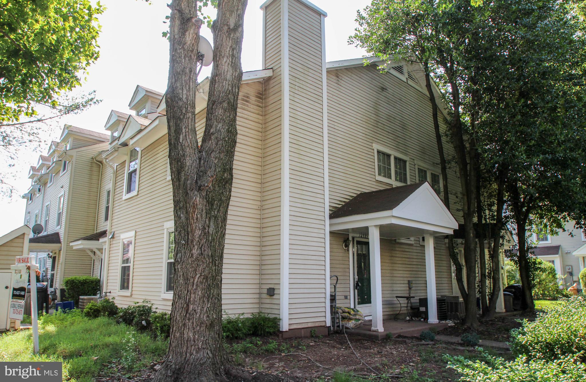 NEWGATE - Residential Lease