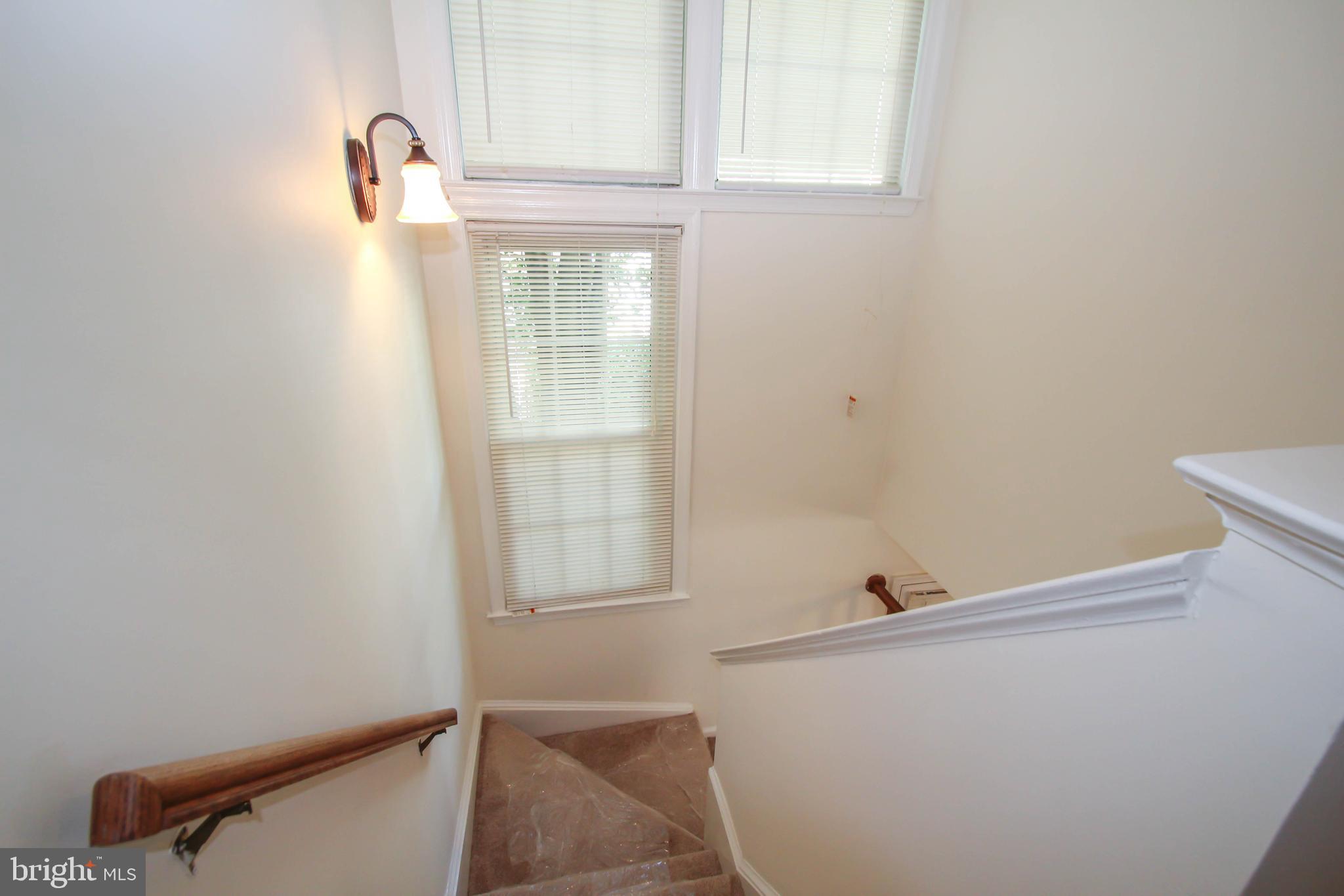 NEWGATE - Residential Lease