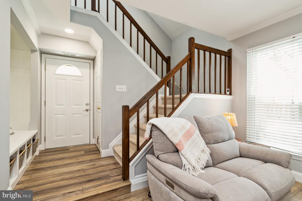 MONTCLAIR - Residential